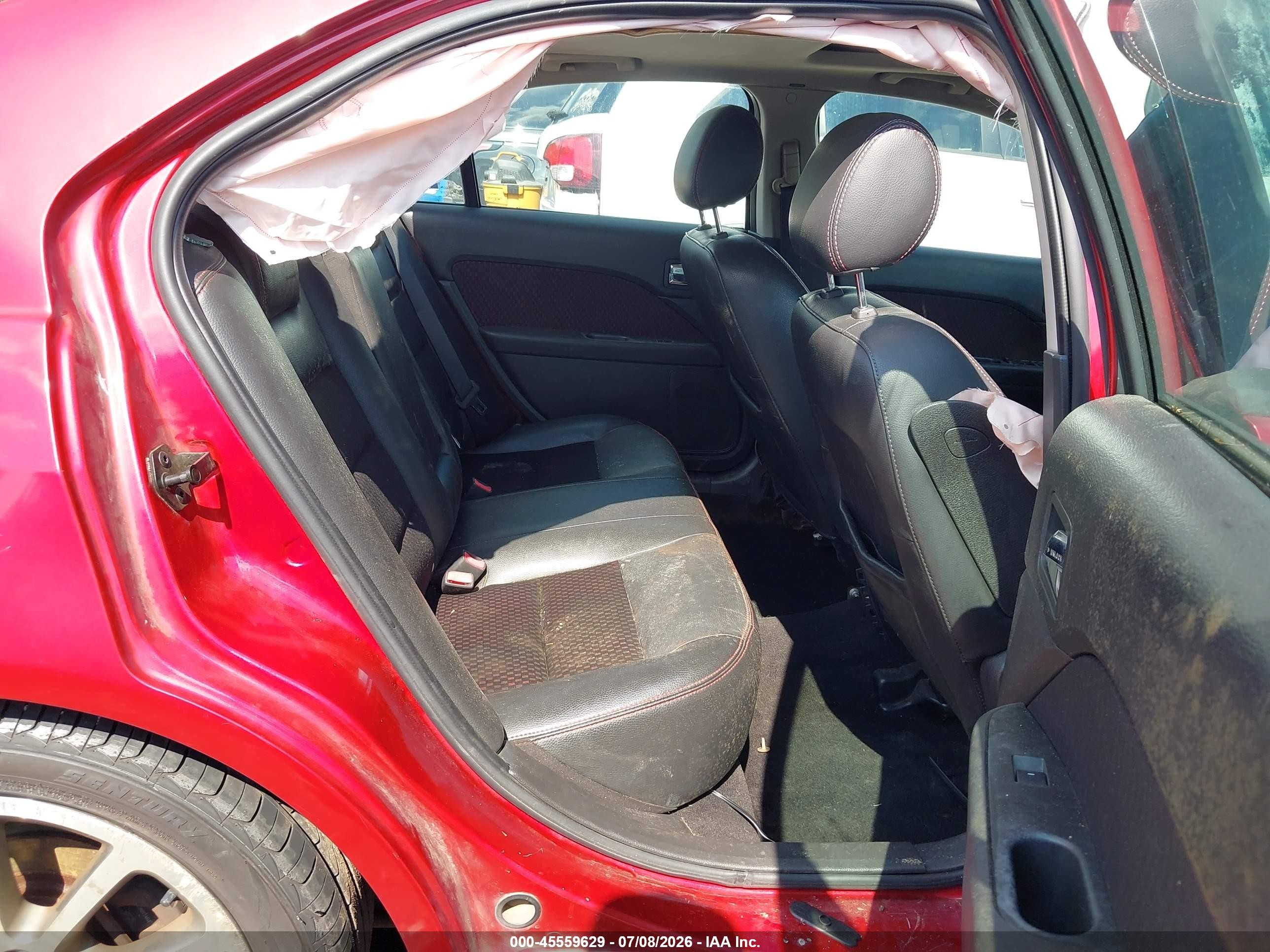 2008 Ford Fusion Se Red vin: 3FAHP07Z18R129532