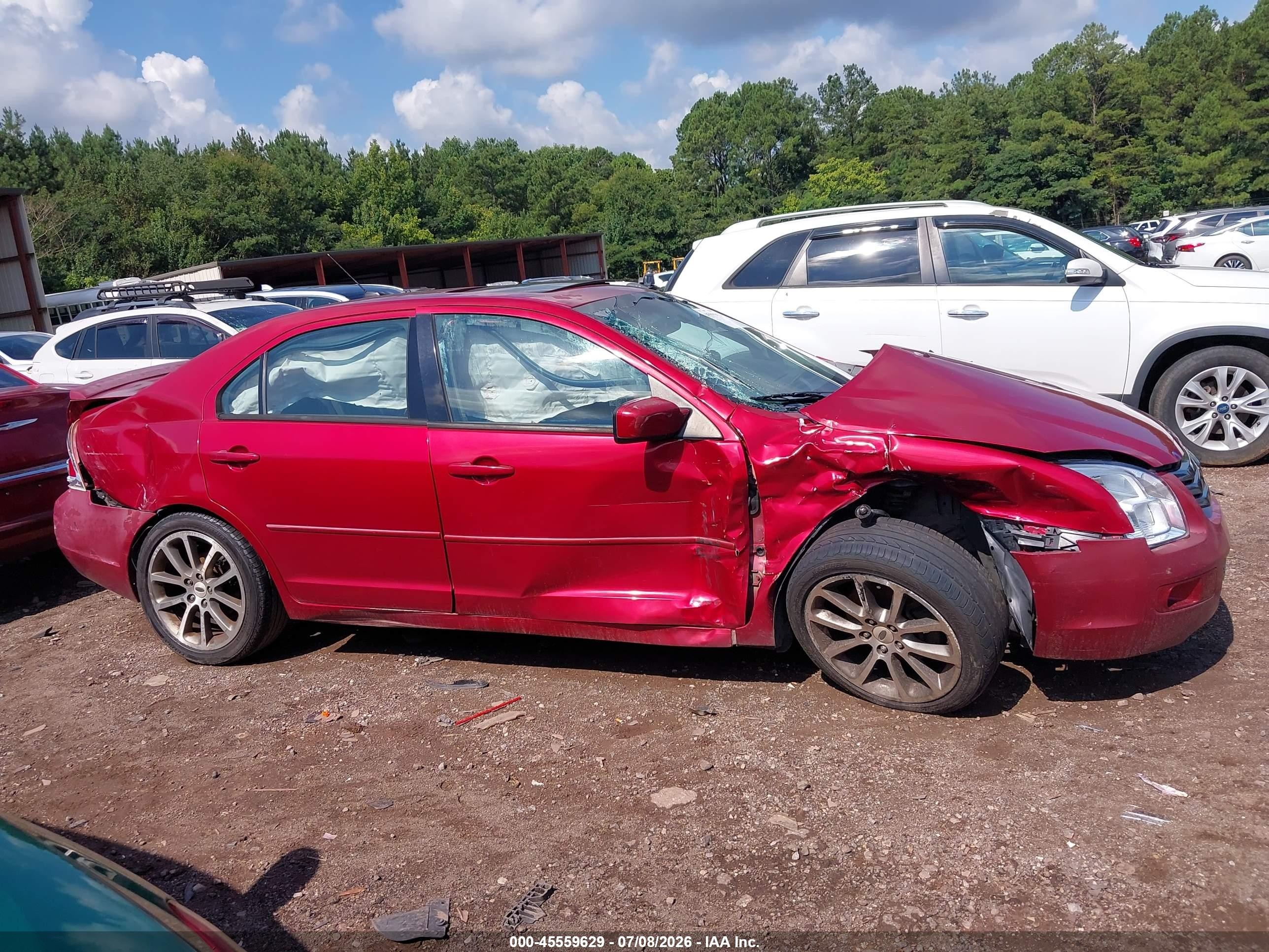 2008 Ford Fusion Se Red vin: 3FAHP07Z18R129532