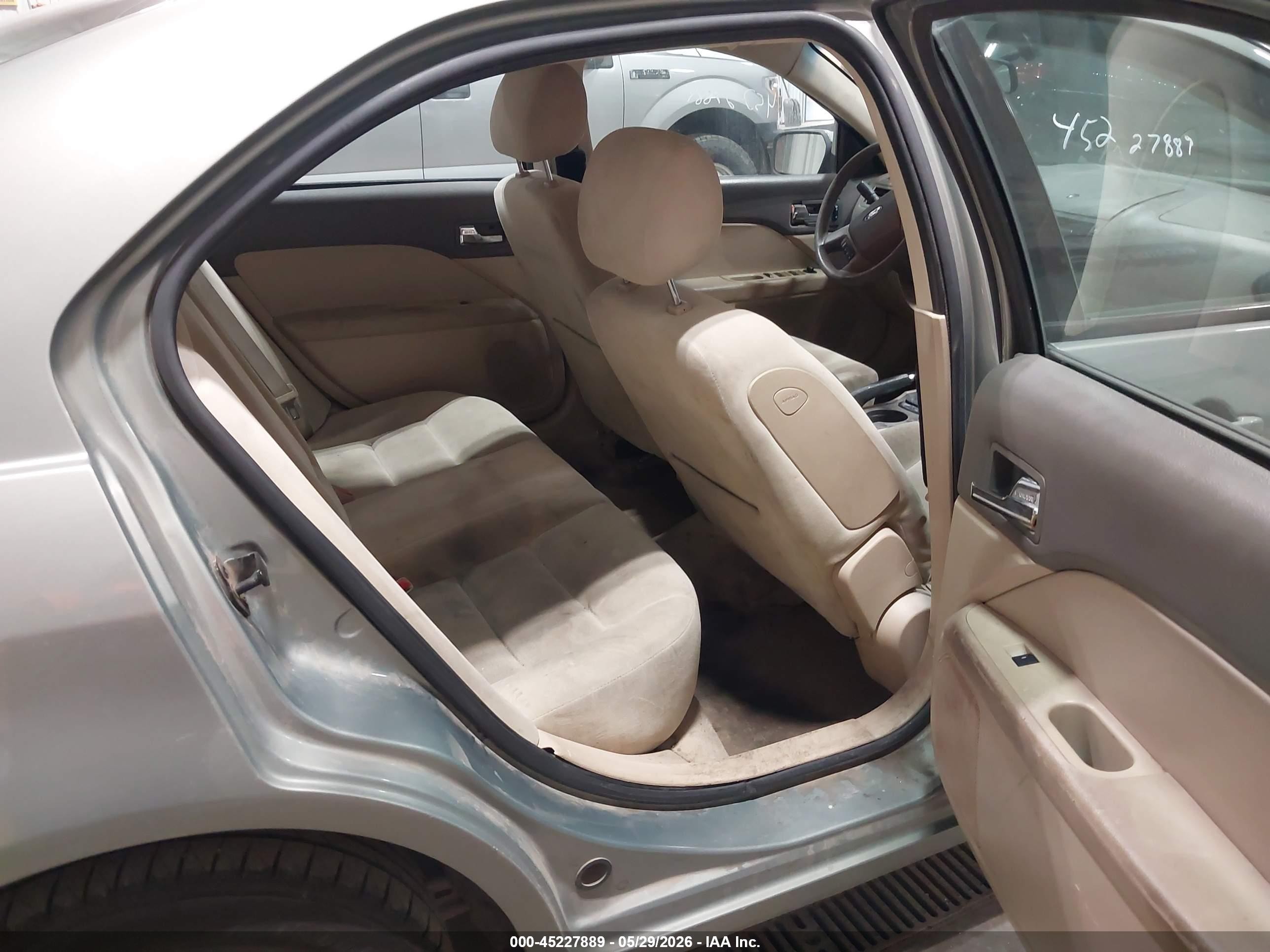 2008 Ford Fusion Se Gray vin: 3FAHP07Z18R136478