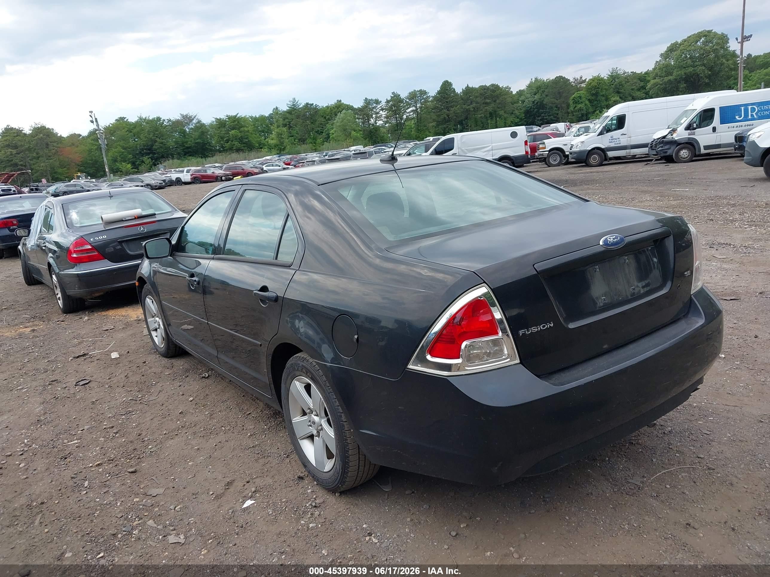 2008 Ford Fusion Se Black vin: 3FAHP07Z28R142029