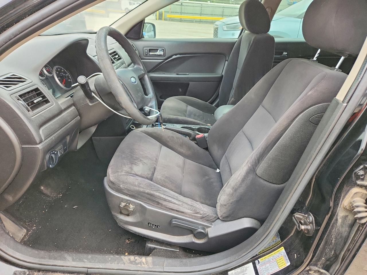 2008 Ford Fusion Se Black vin: 3FAHP07Z28R251249
