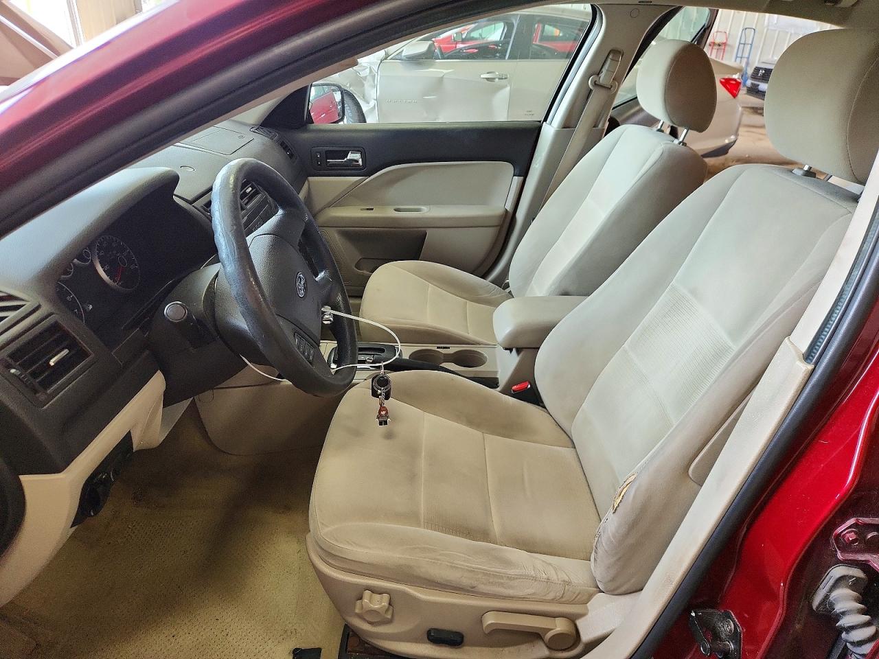 2007 Ford Fusion Se Red vin: 3FAHP07Z37R249072