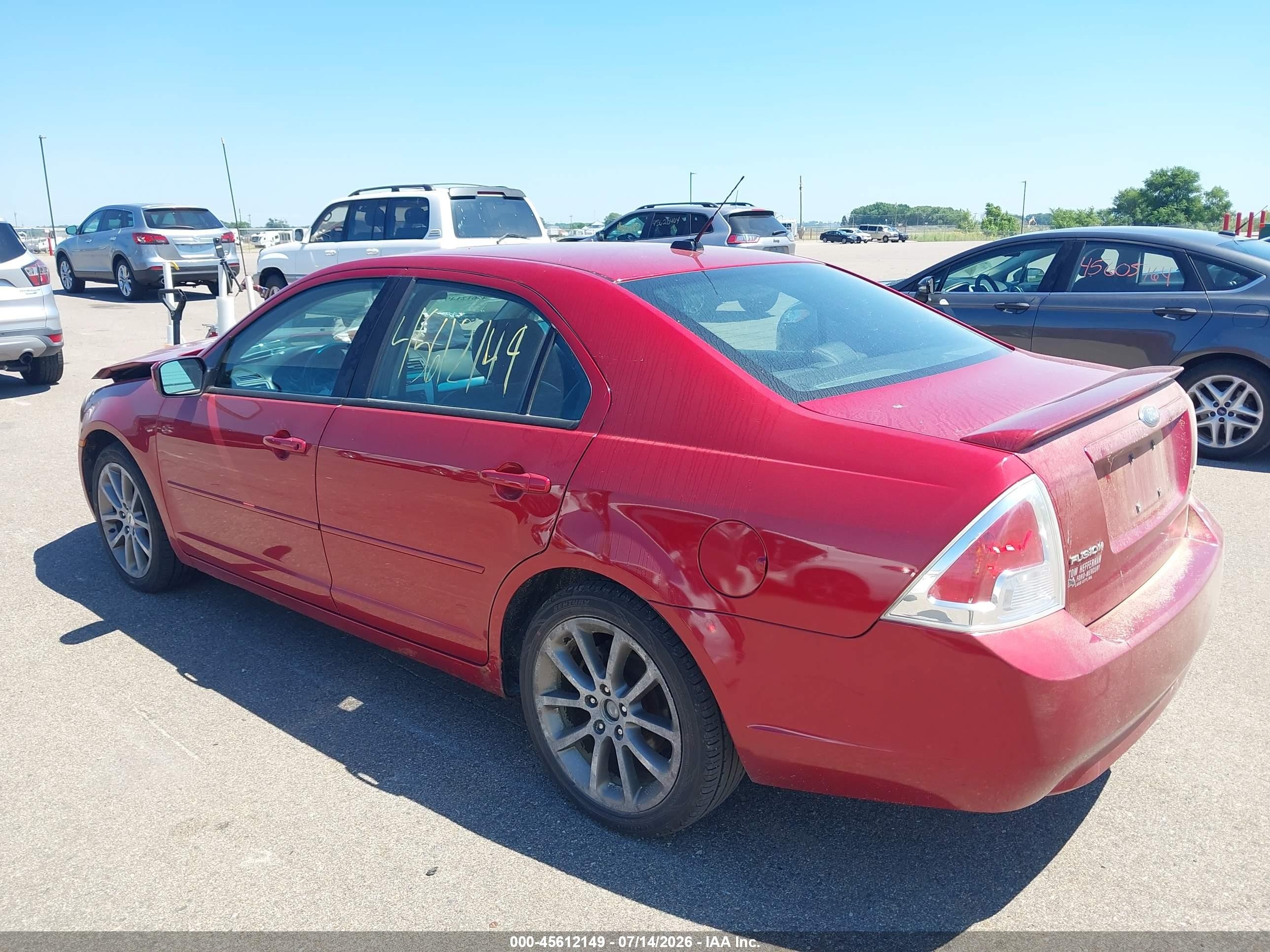 2008 Ford Fusion Se Red vin: 3FAHP07Z38R222441