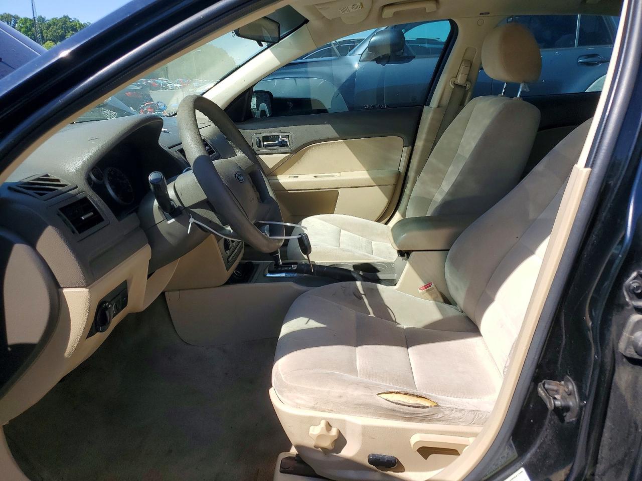 2008 Ford Fusion Se Black vin: 3FAHP07Z38R256184