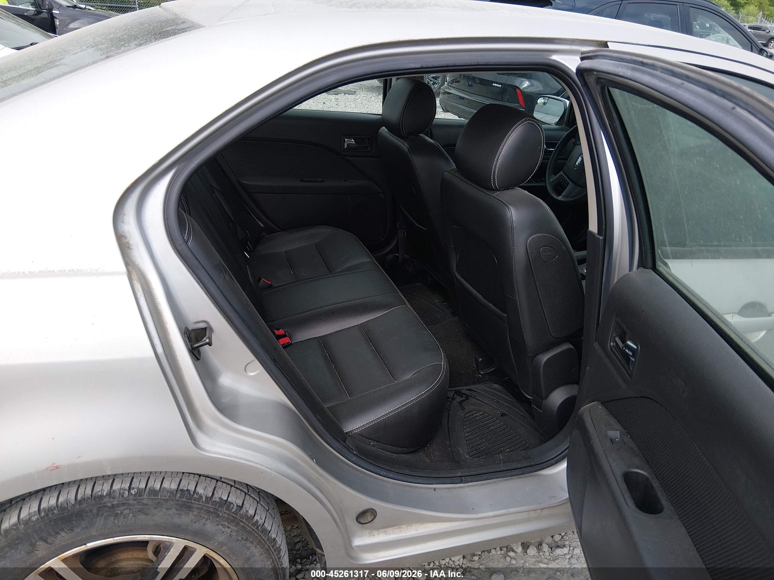 2007 Ford Fusion Se Silver vin: 3FAHP07Z47R242390