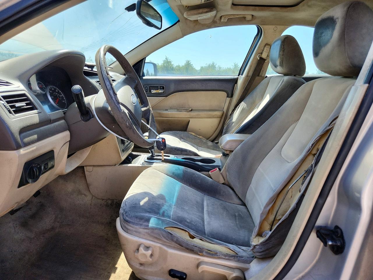 2009 Ford Fusion Se Tan vin: 3FAHP07Z49R193663