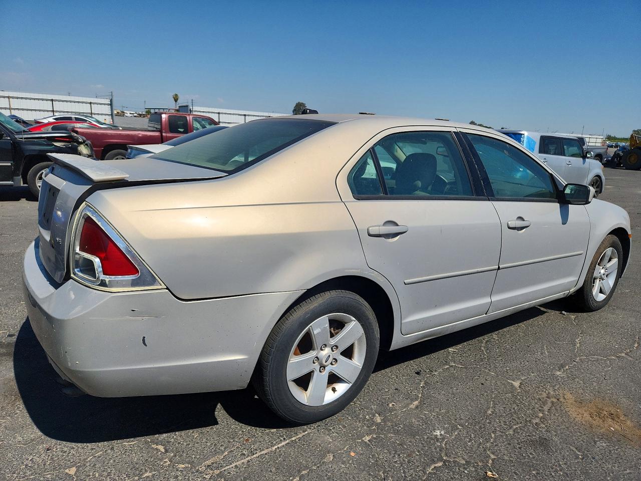 2009 Ford Fusion Se Tan vin: 3FAHP07Z49R193663