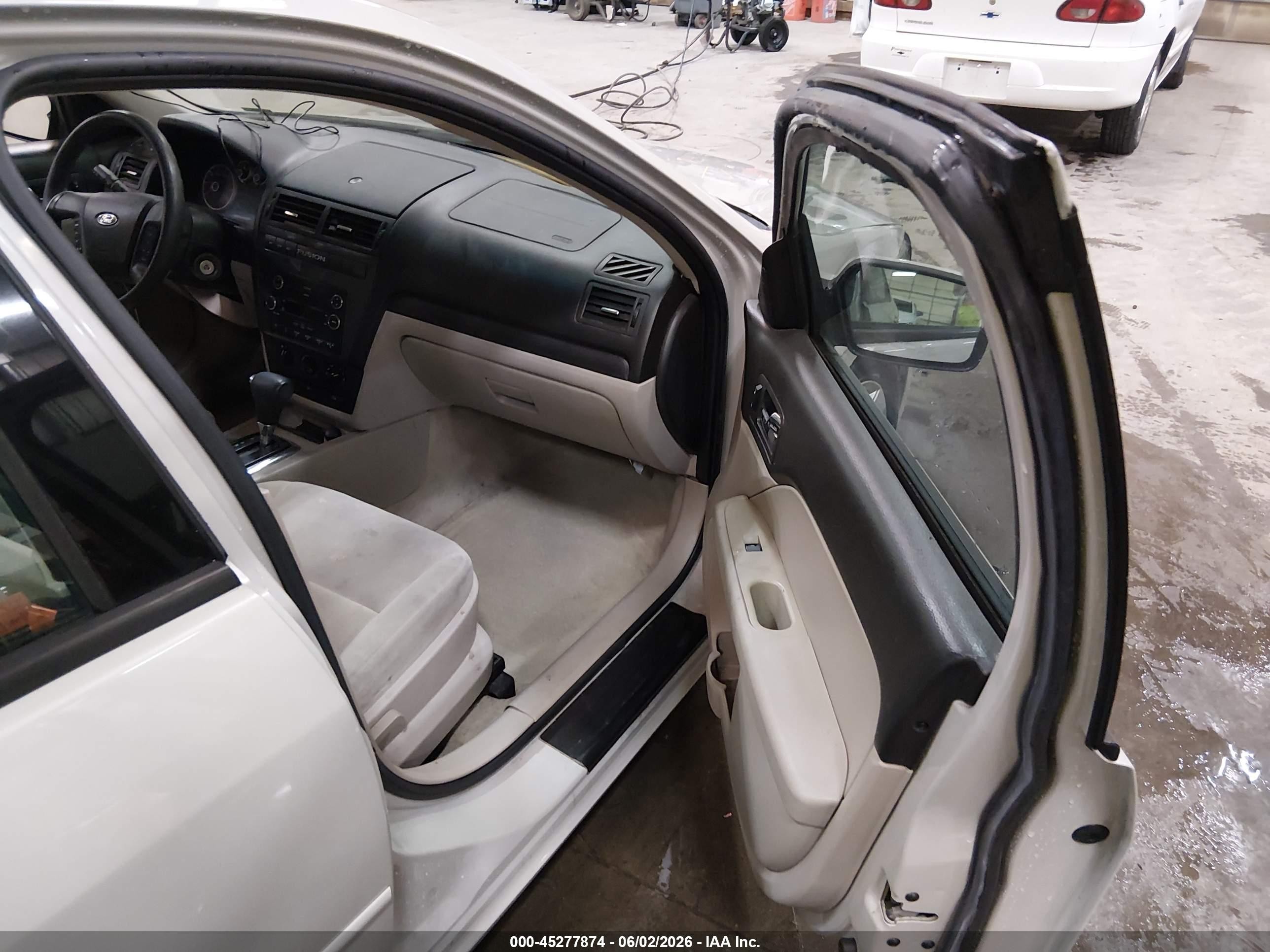 2008 Ford Fusion Se Silver vin: 3FAHP07Z58R174716