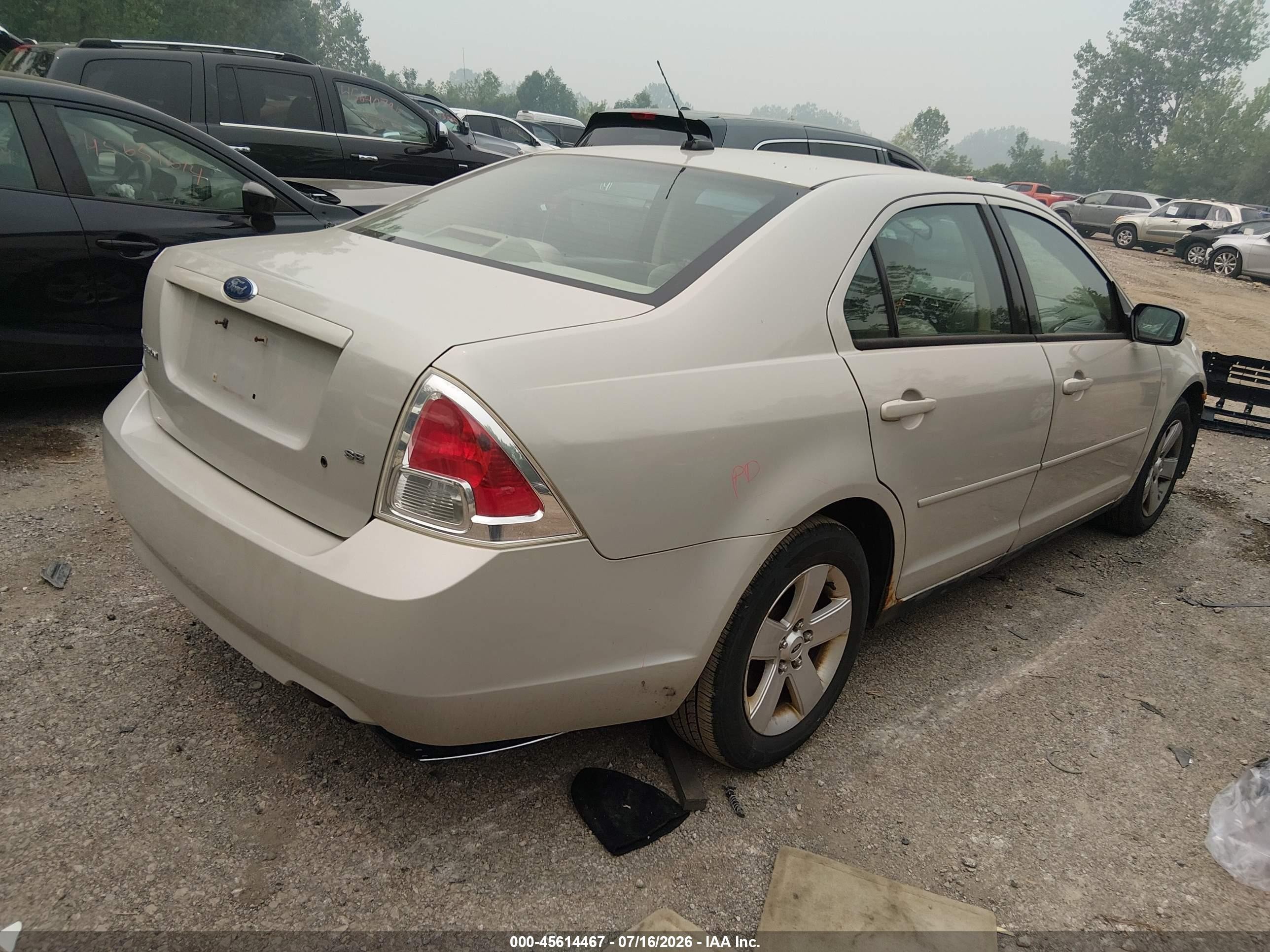 2008 Ford Fusion Se White vin: 3FAHP07Z58R221811