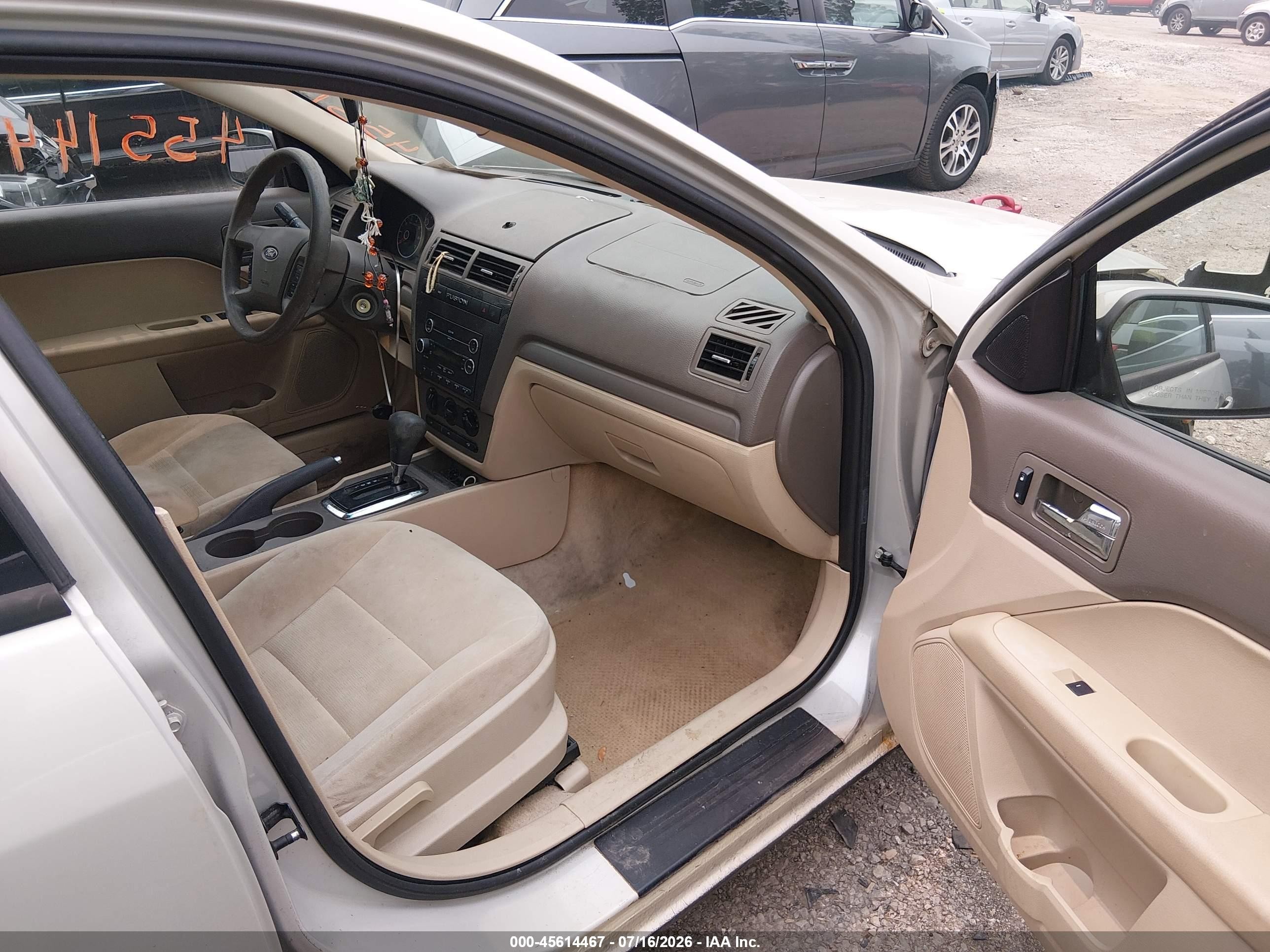 2008 Ford Fusion Se White vin: 3FAHP07Z58R221811
