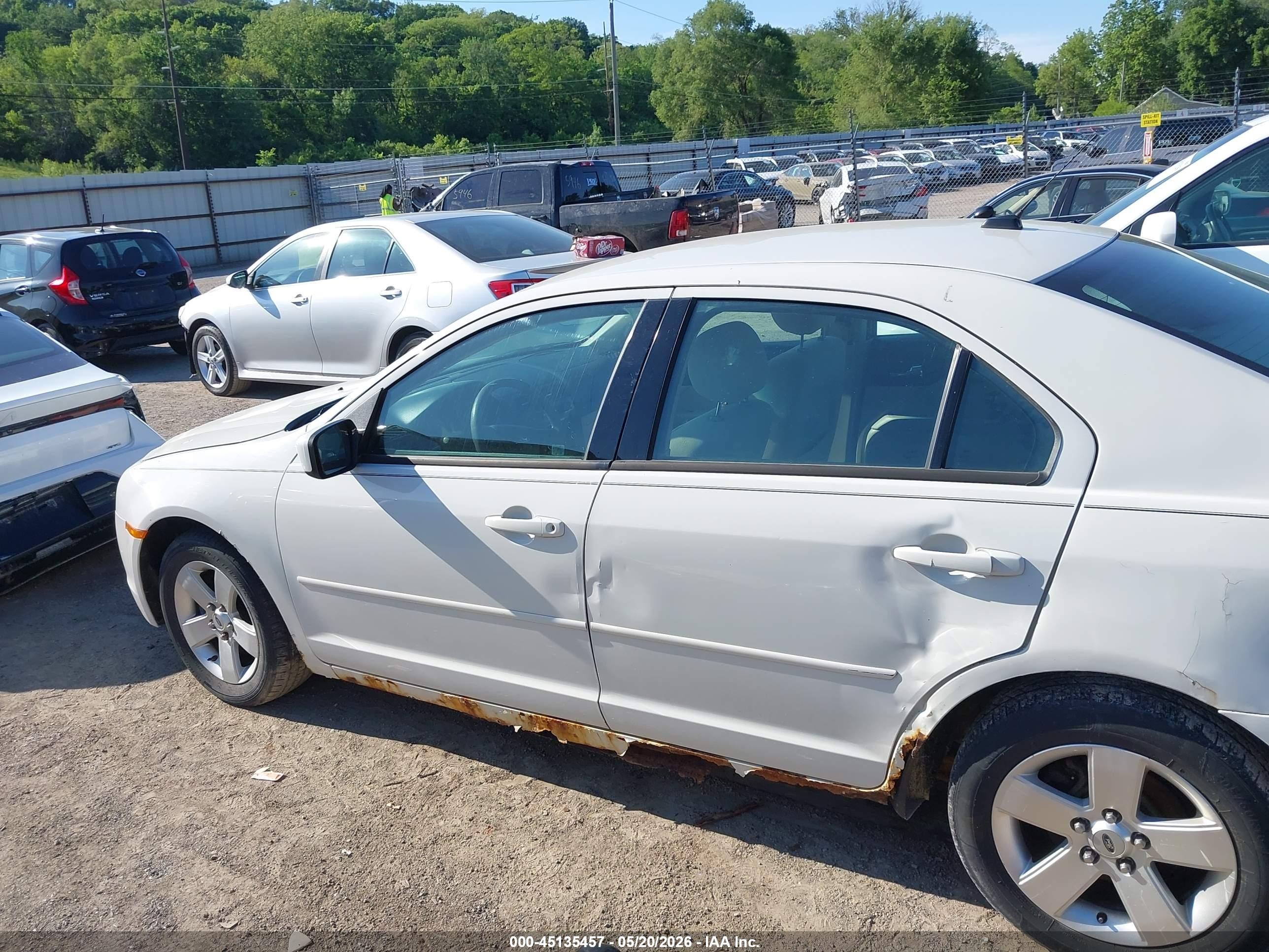 2008 Ford Fusion Se Белый vin: 3FAHP07Z58R228239