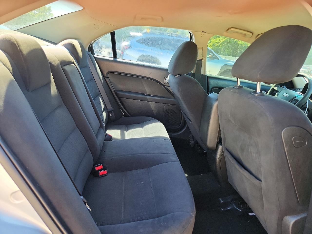2009 Ford Fusion Se Silver vin: 3FAHP07Z59R112430