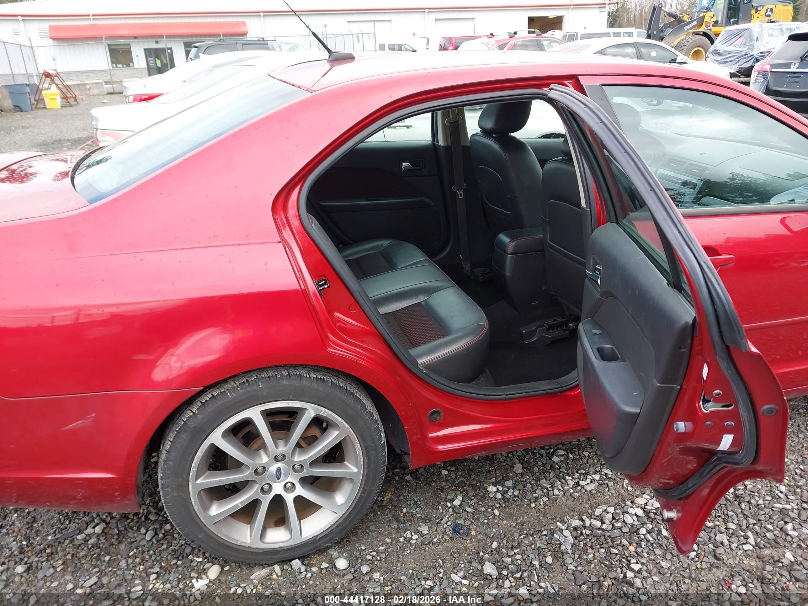 2009 Ford Fusion Se Red vin: 3FAHP07Z59R171817