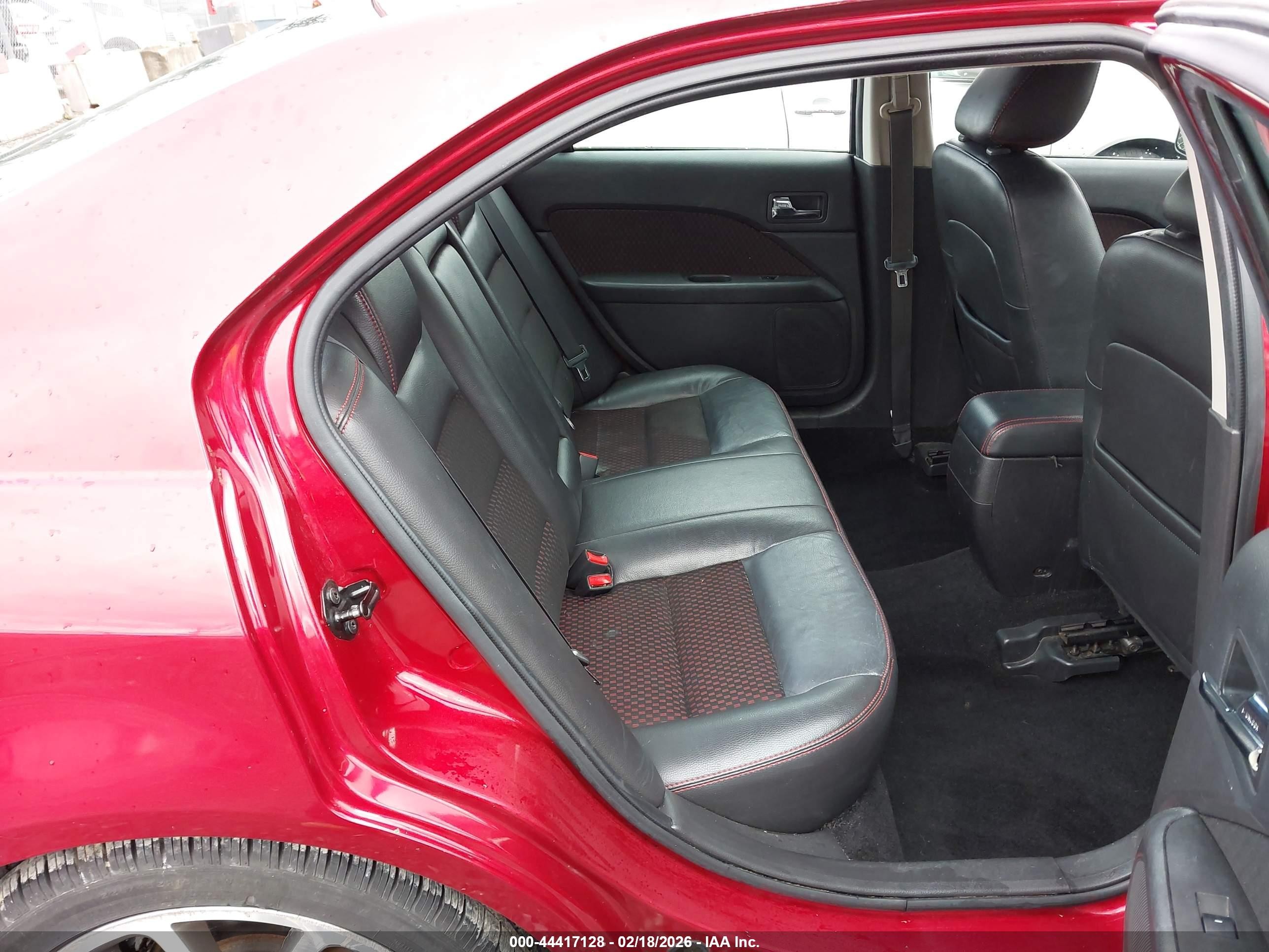 2009 Ford Fusion Se Red vin: 3FAHP07Z59R171817