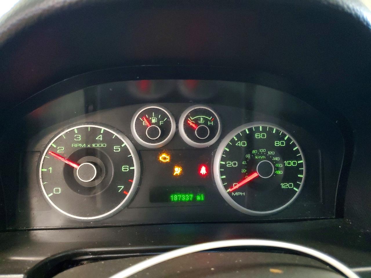2009 Ford Fusion Se Silver vin: 3FAHP07Z59R215086
