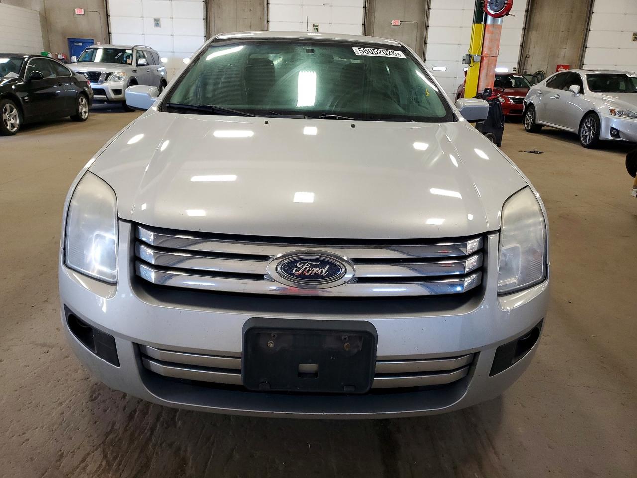 2009 Ford Fusion Se Silver vin: 3FAHP07Z59R215086
