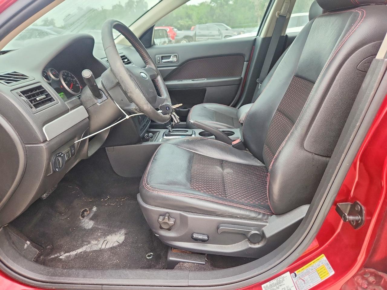 2008 Ford Fusion Se Red vin: 3FAHP07Z68R185076