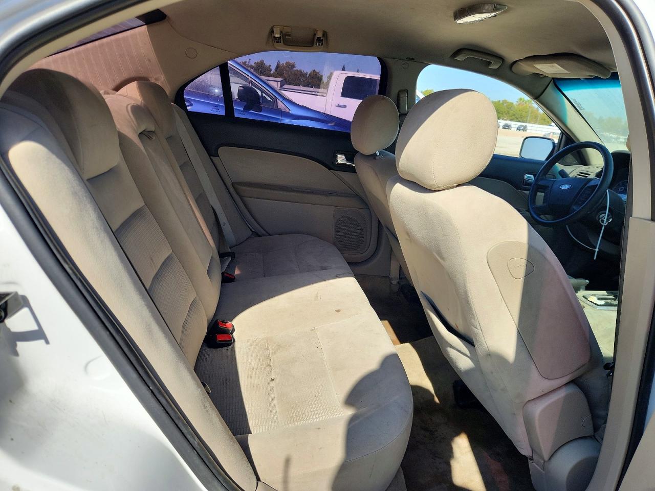 2007 Ford Fusion Se White vin: 3FAHP07Z77R158323