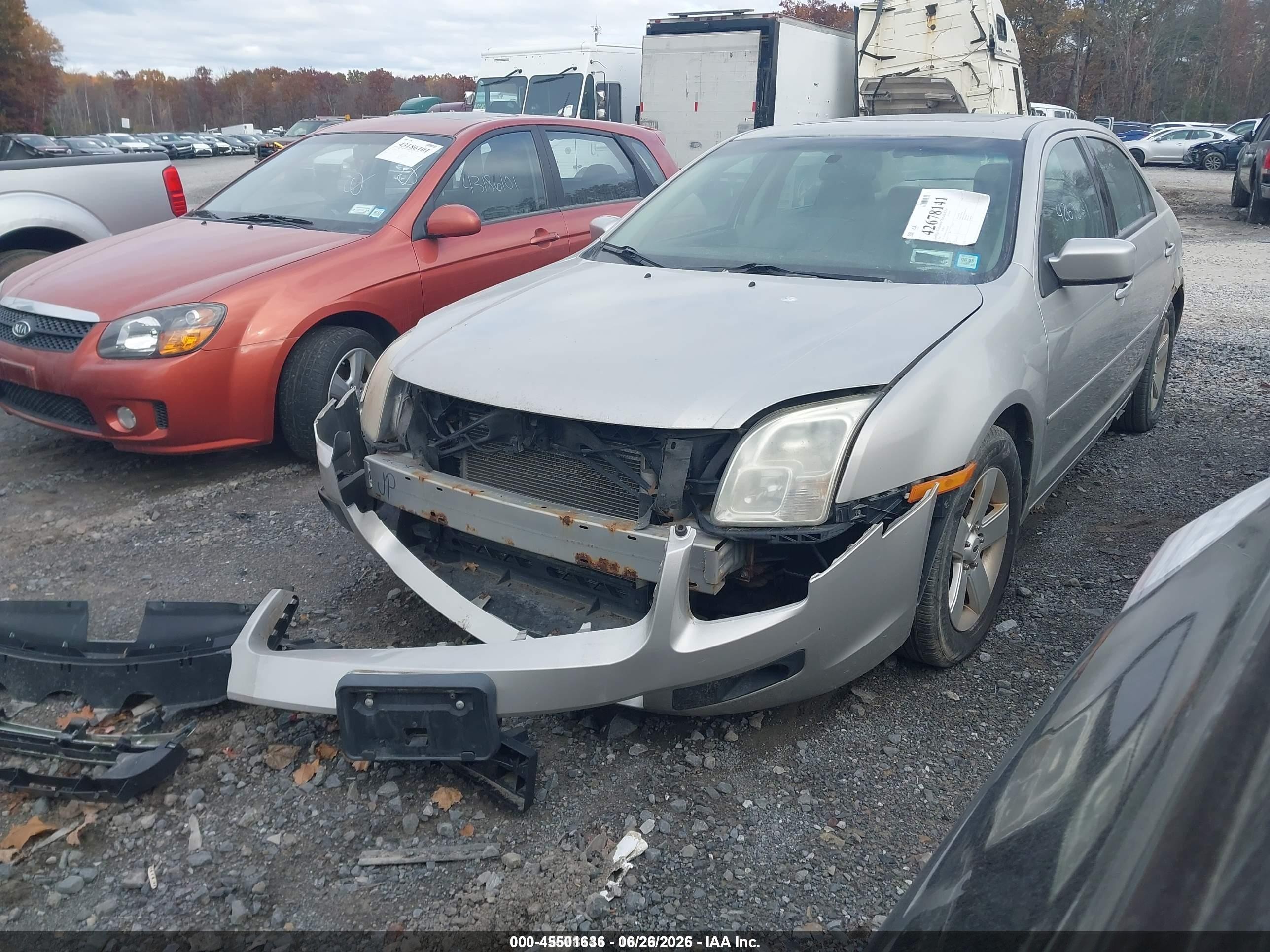 2008 Ford Fusion Se Silver vin: 3FAHP07Z78R150286