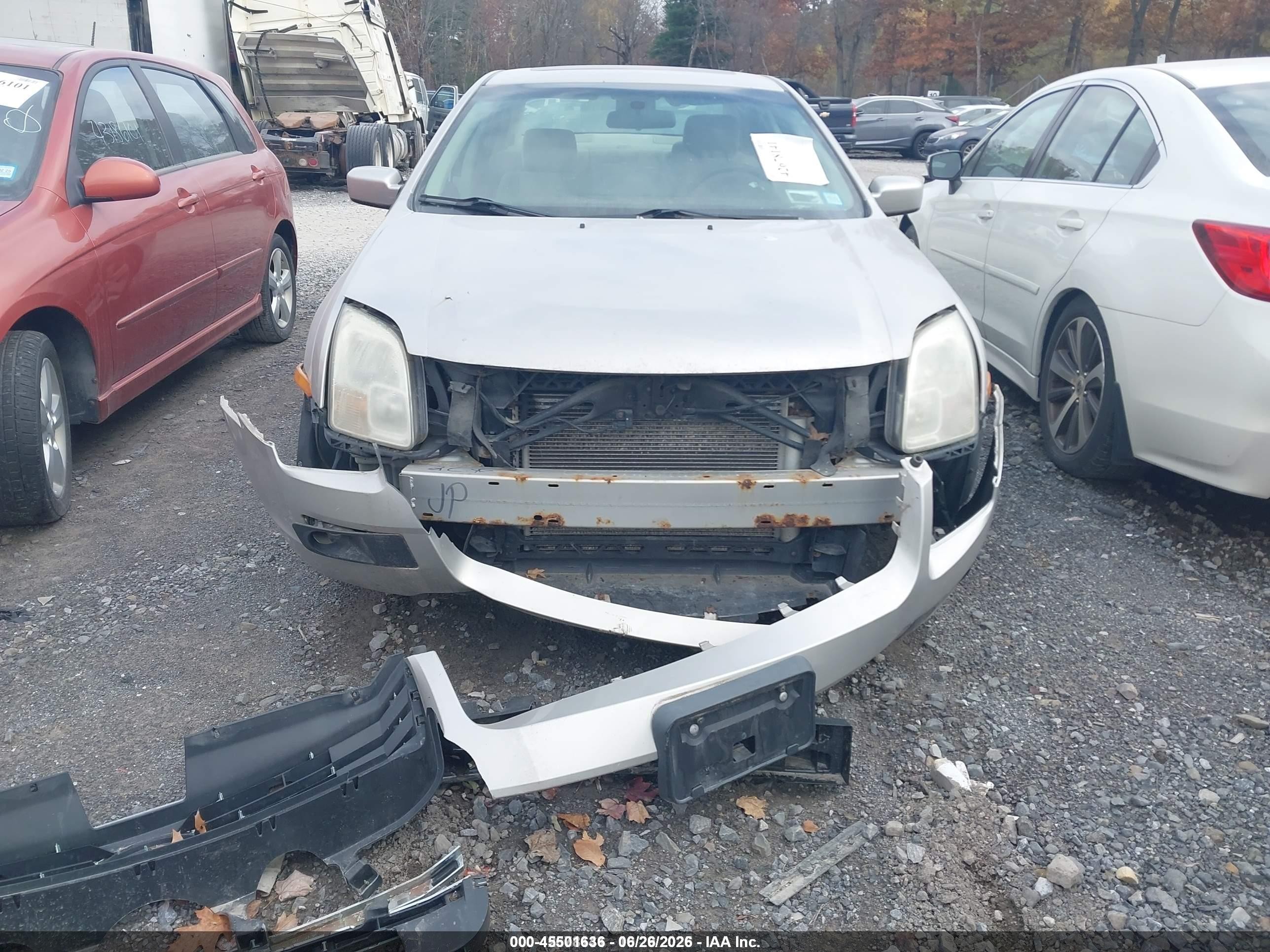 2008 Ford Fusion Se Silver vin: 3FAHP07Z78R150286