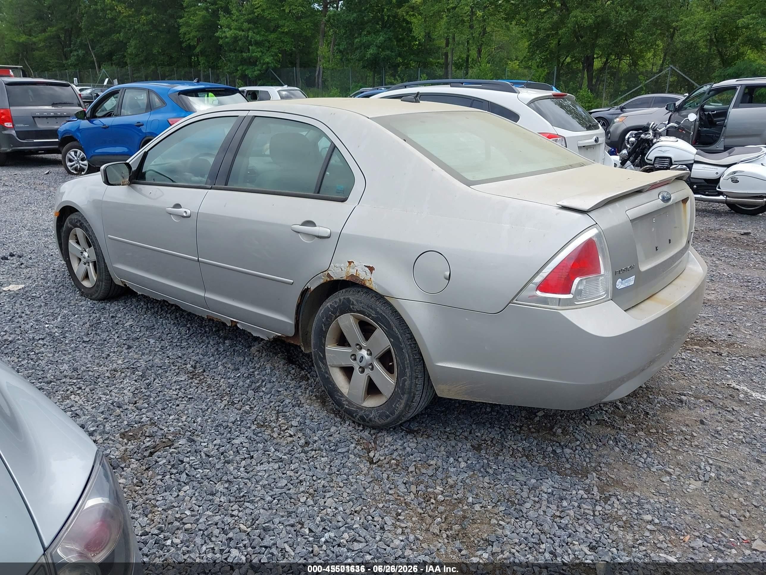 2008 Ford Fusion Se Silver vin: 3FAHP07Z78R150286