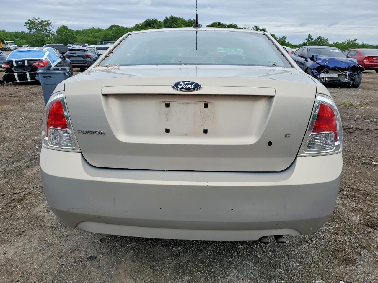 2009 Ford Fusion Se Silver vin: 3FAHP07Z79R138494