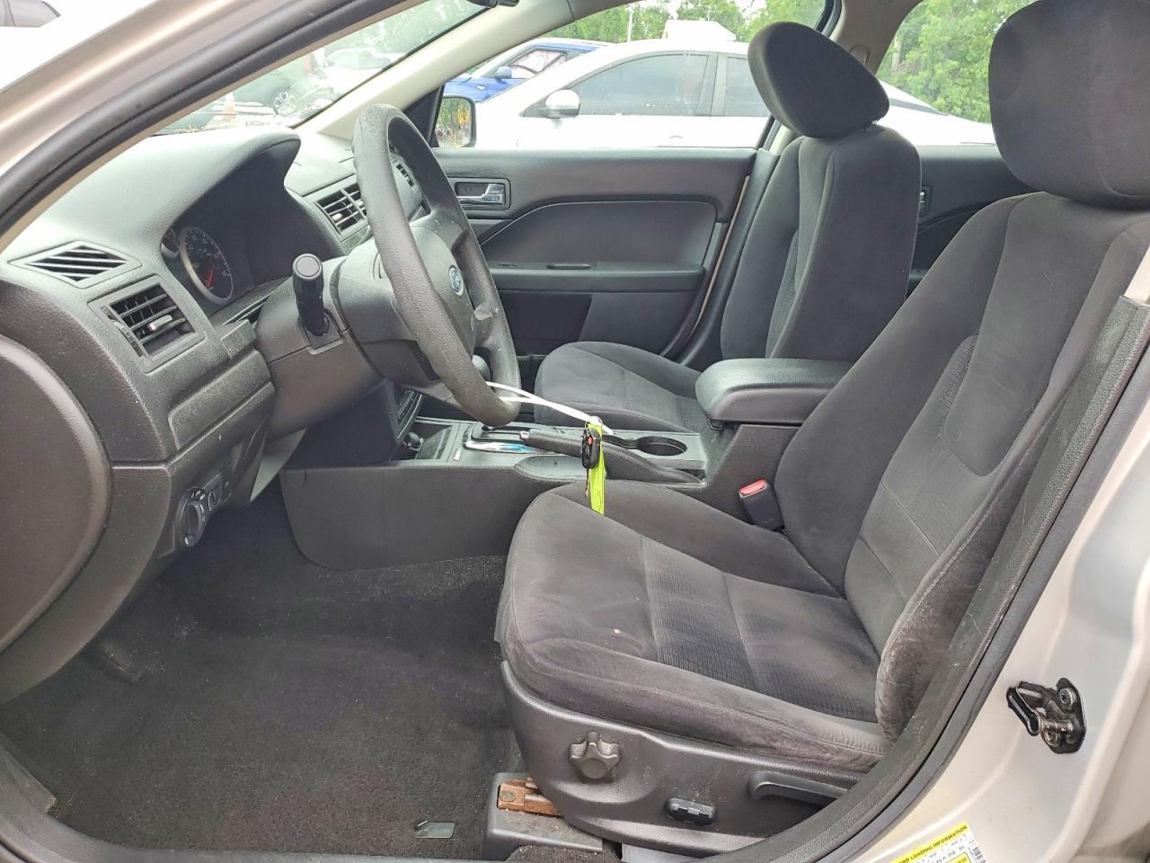 2009 Ford Fusion Se Silver vin: 3FAHP07Z79R138494
