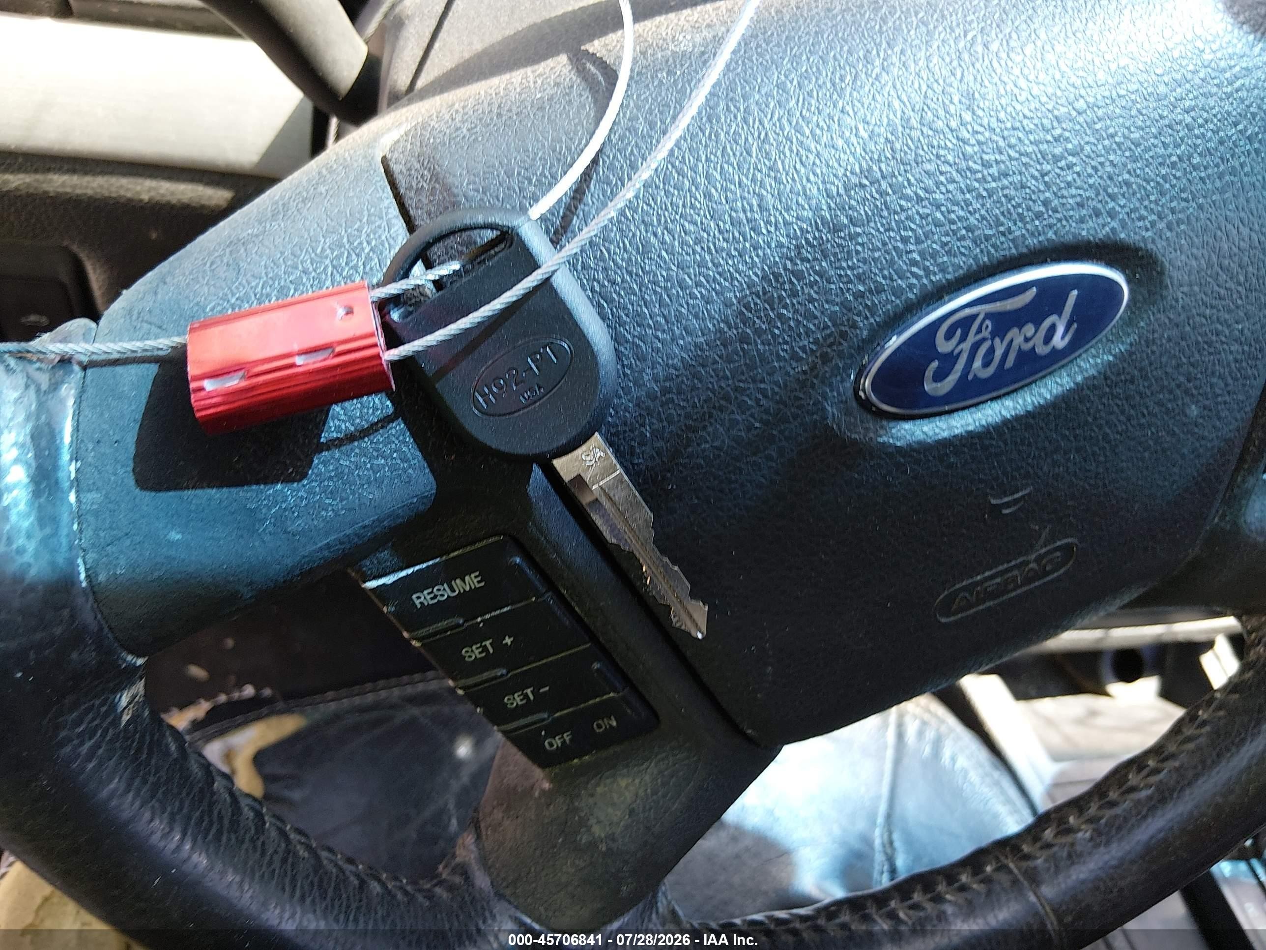 2009 Ford Fusion Se Кремовый vin: 3FAHP07Z79R179790
