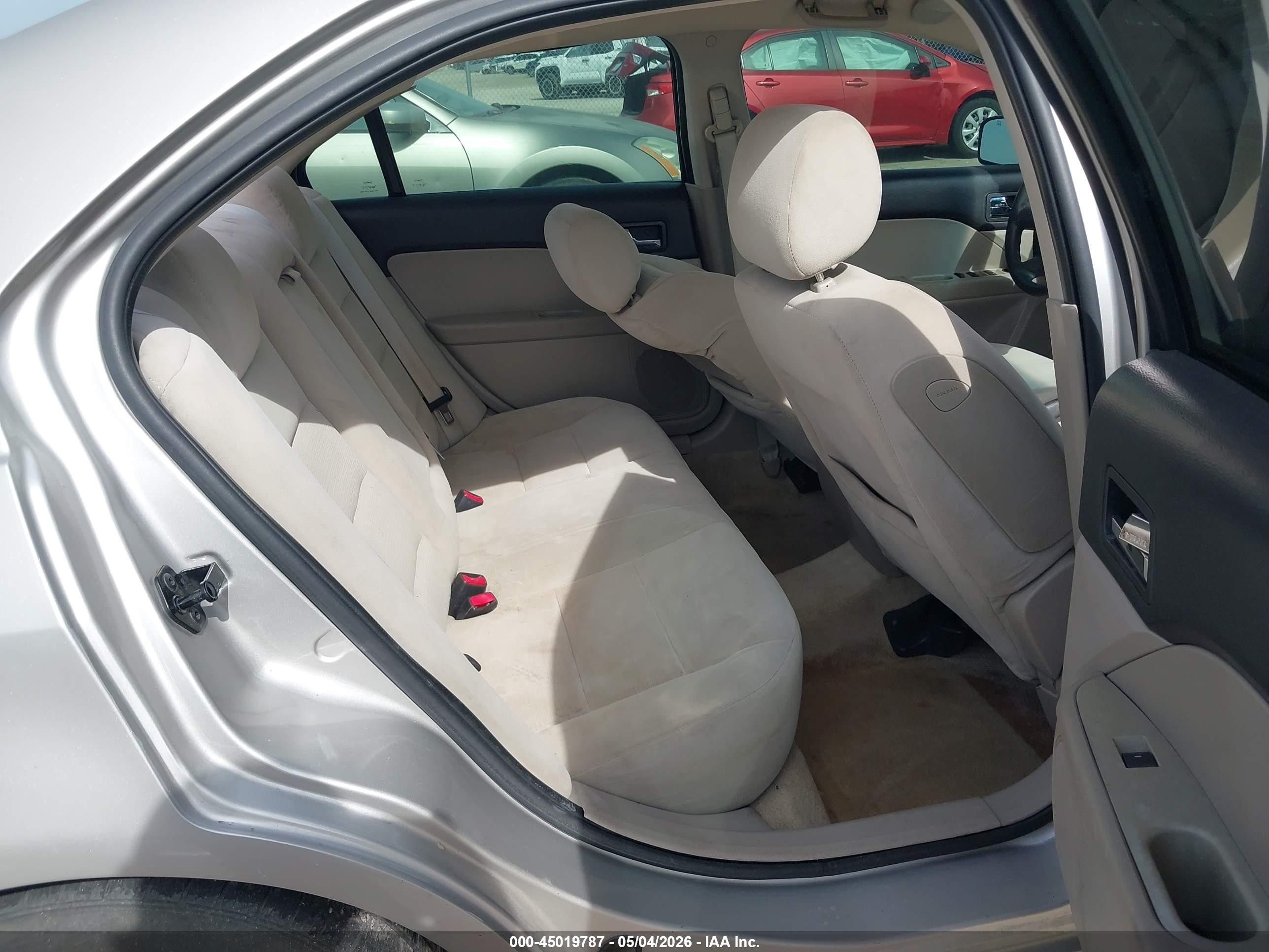 2007 Ford Fusion Se Silver vin: 3FAHP07Z87R189970