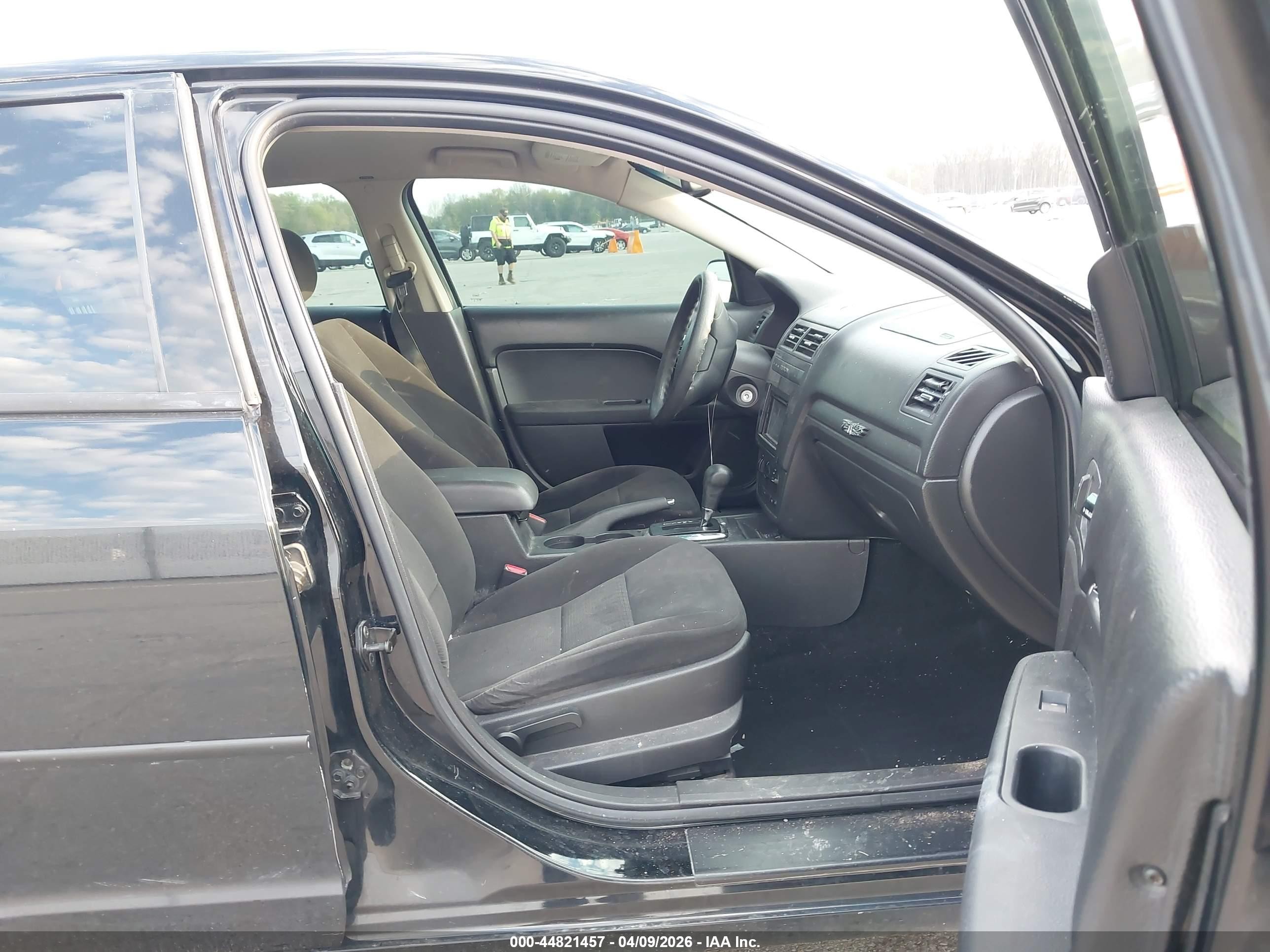 2008 Ford Fusion Se Black vin: 3FAHP07Z88R194989