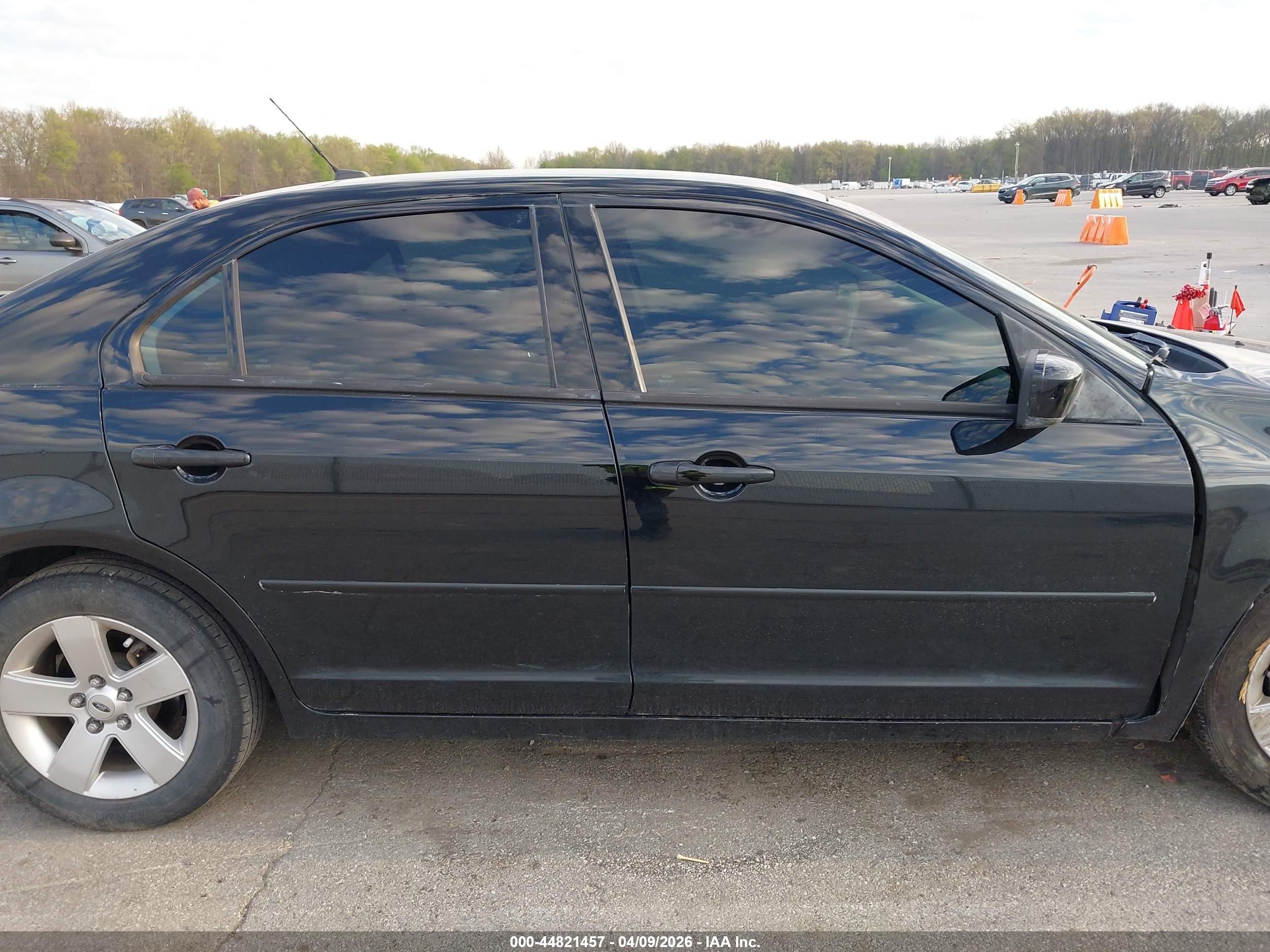 2008 Ford Fusion Se Black vin: 3FAHP07Z88R194989