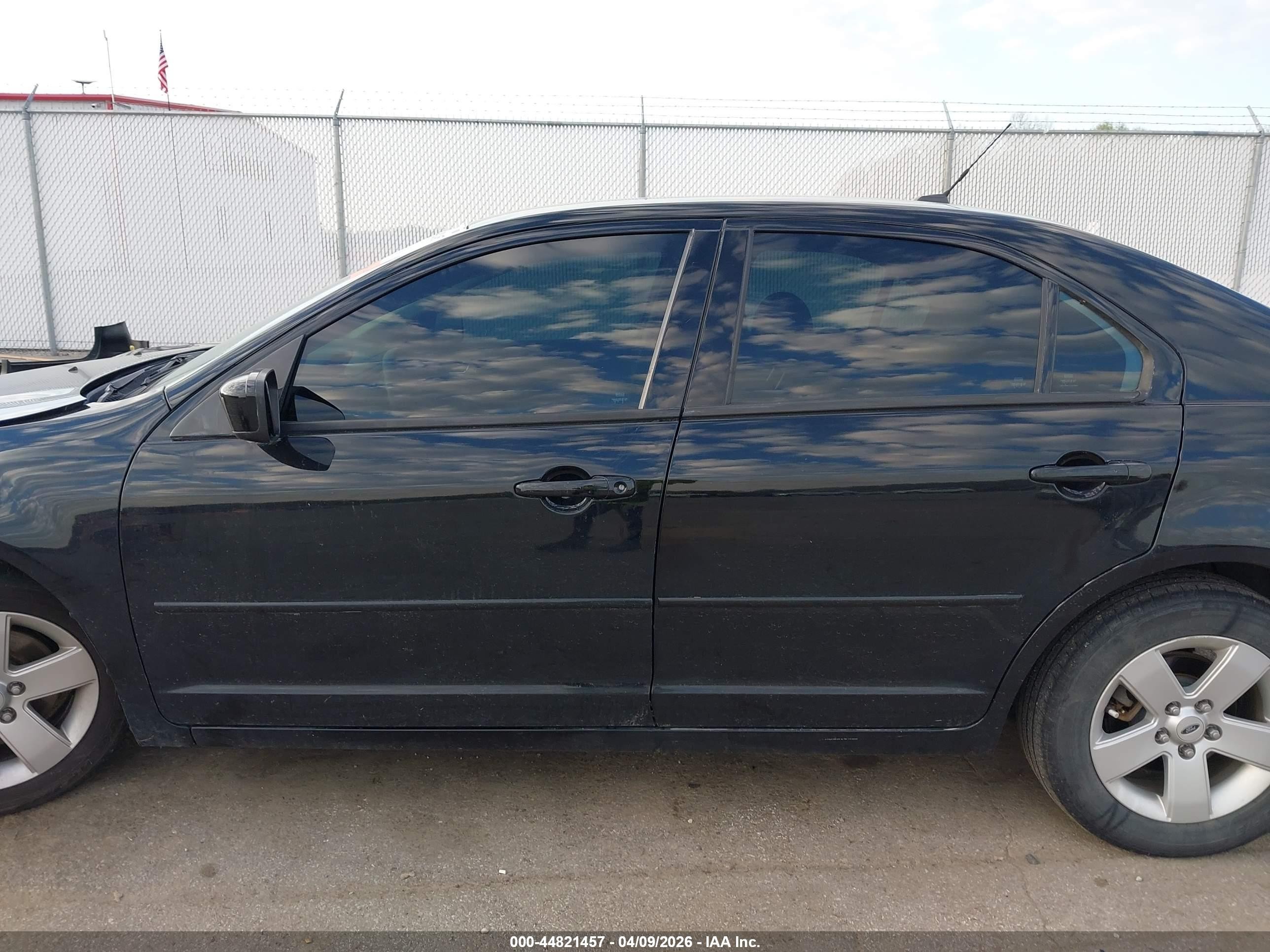 2008 Ford Fusion Se Black vin: 3FAHP07Z88R194989