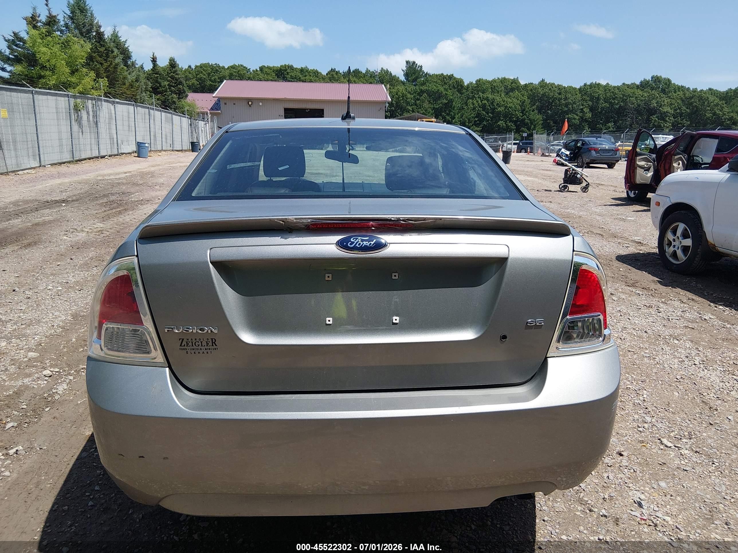 2008 Ford Fusion Se Silver vin: 3FAHP07Z88R236237