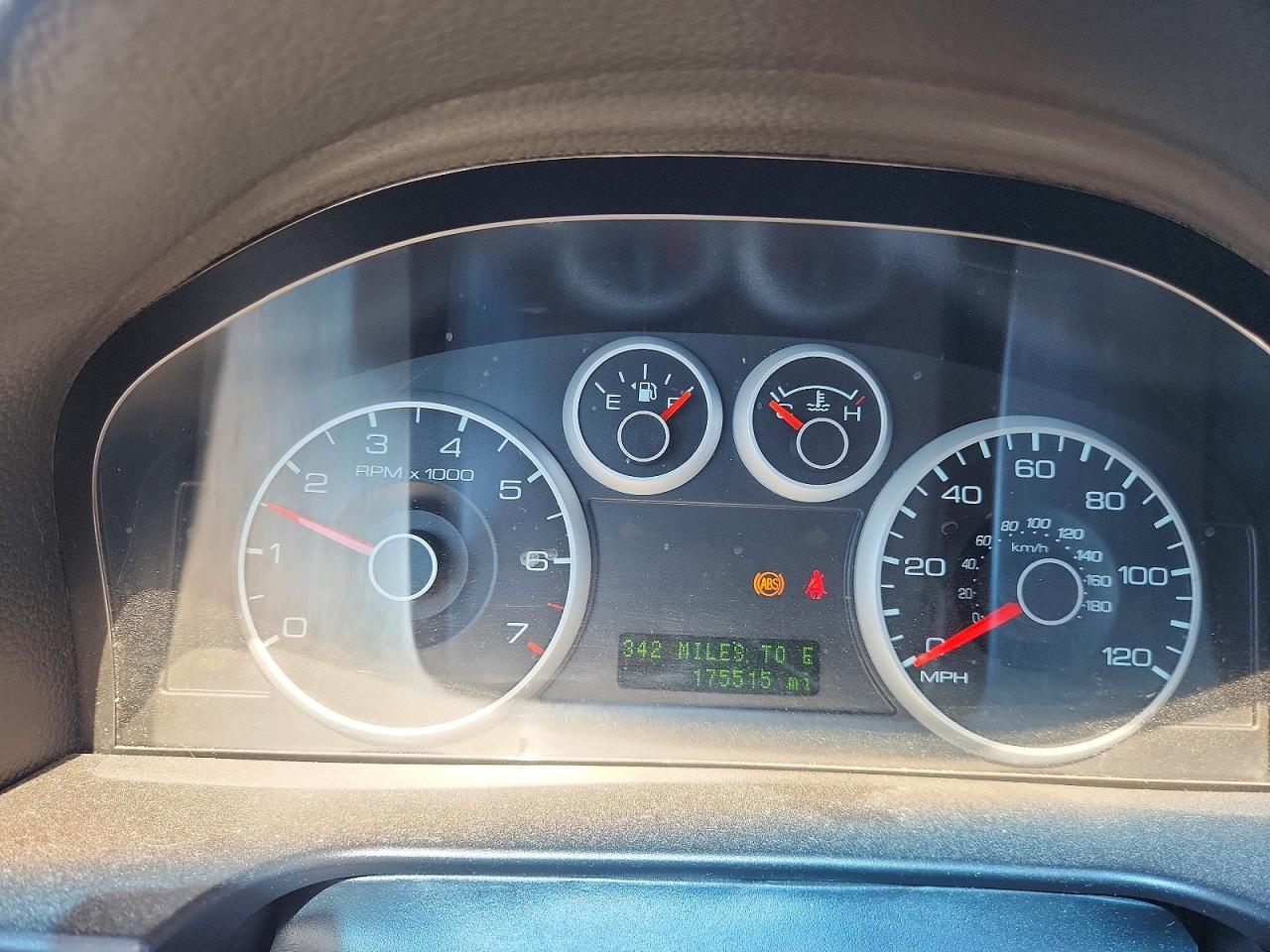 2008 Ford Fusion Se Silver vin: 3FAHP07Z88R272946
