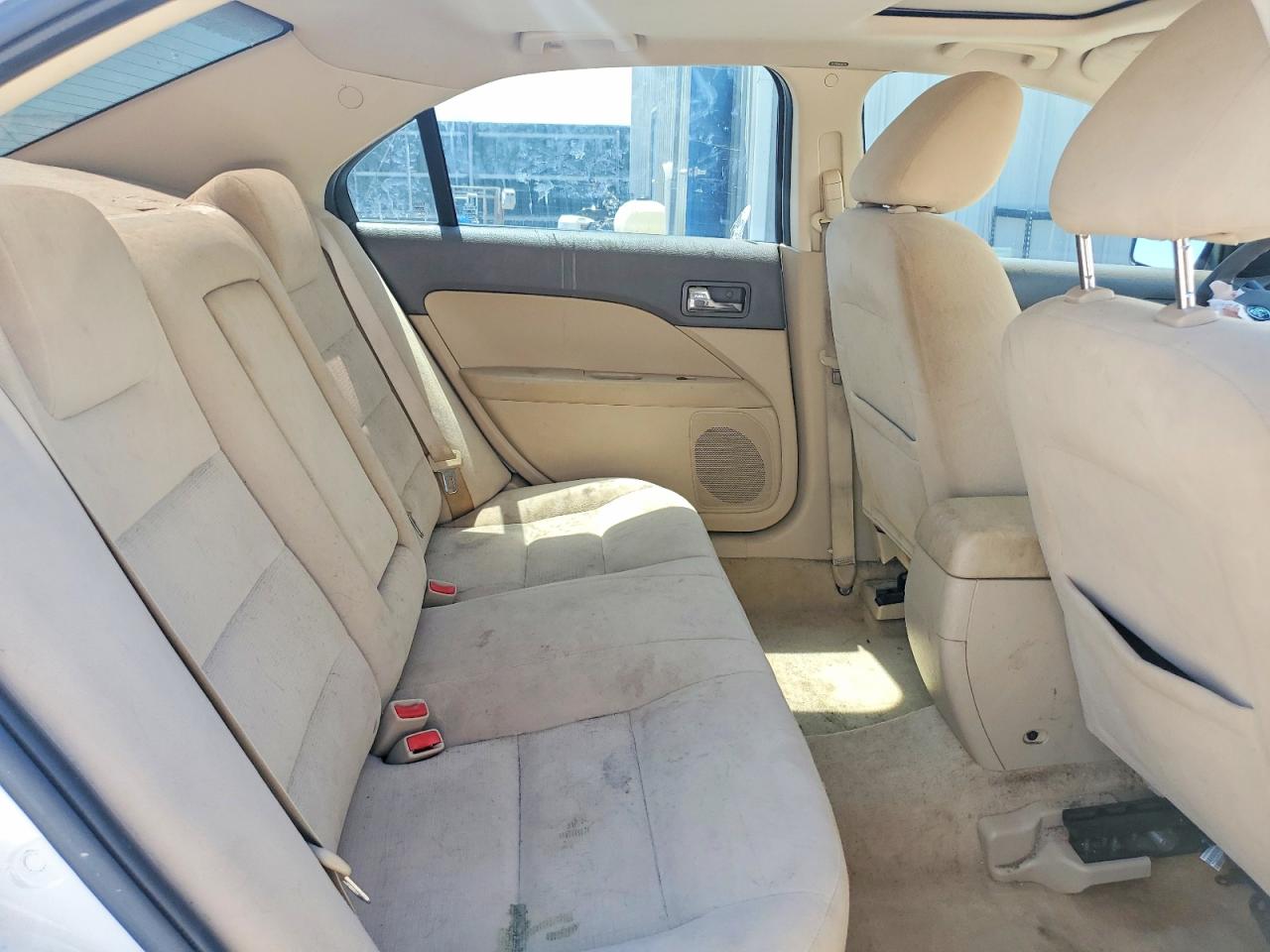2009 Ford Fusion Белый vin: 3FAHP07Z89R125043