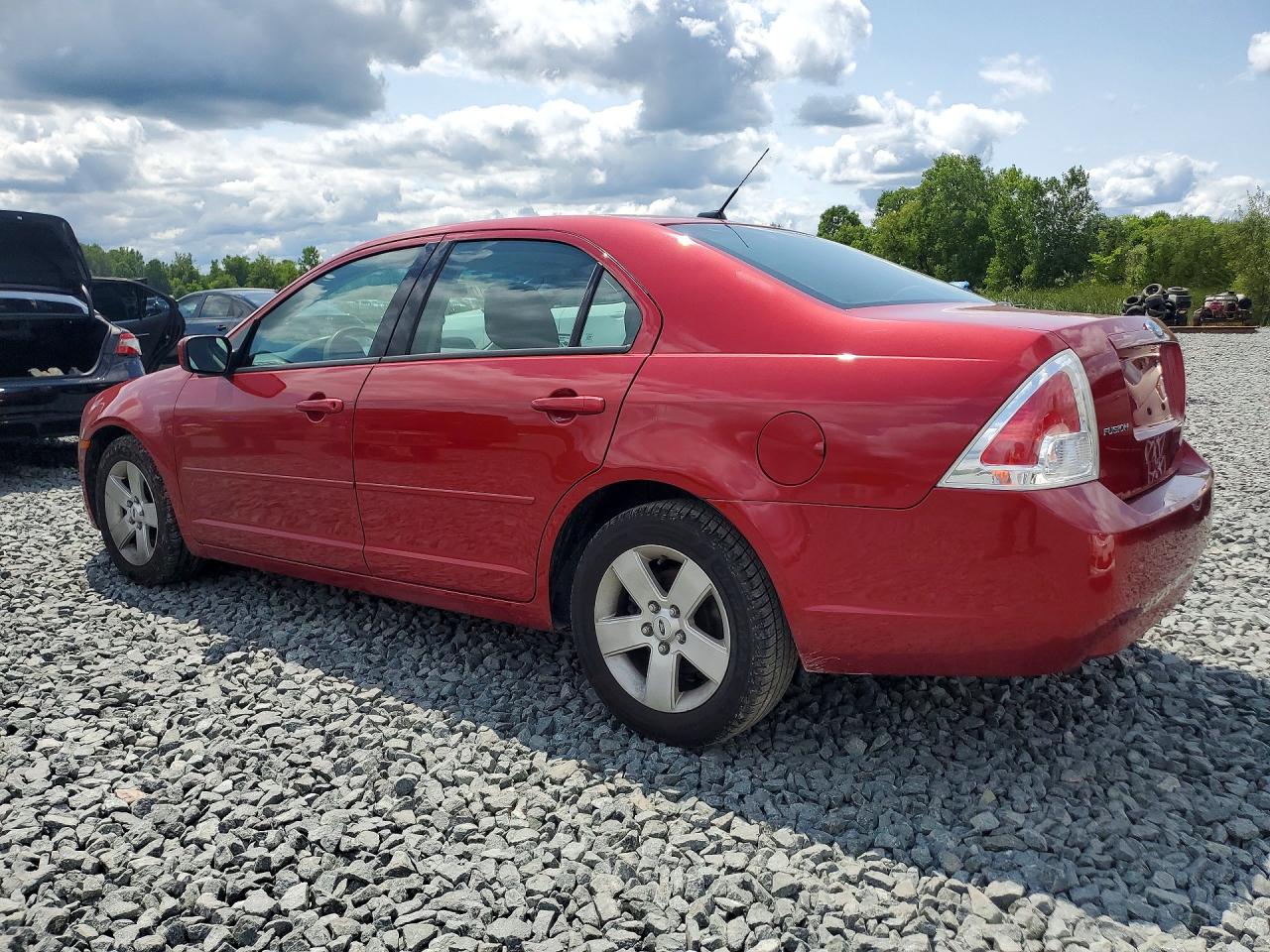 2009 Ford Fusion Se Red vin: 3FAHP07Z89R127262