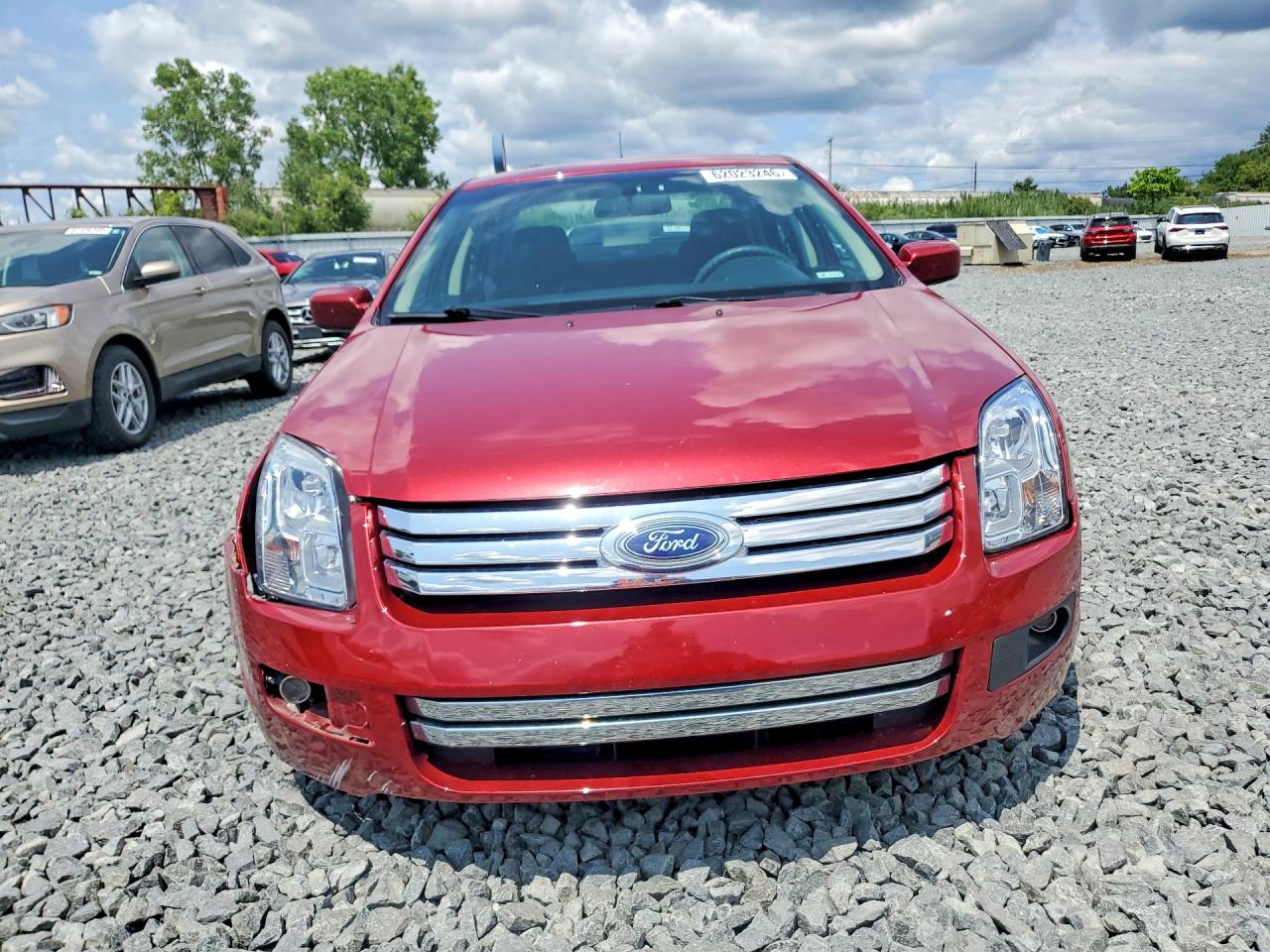2009 Ford Fusion Se Red vin: 3FAHP07Z89R127262