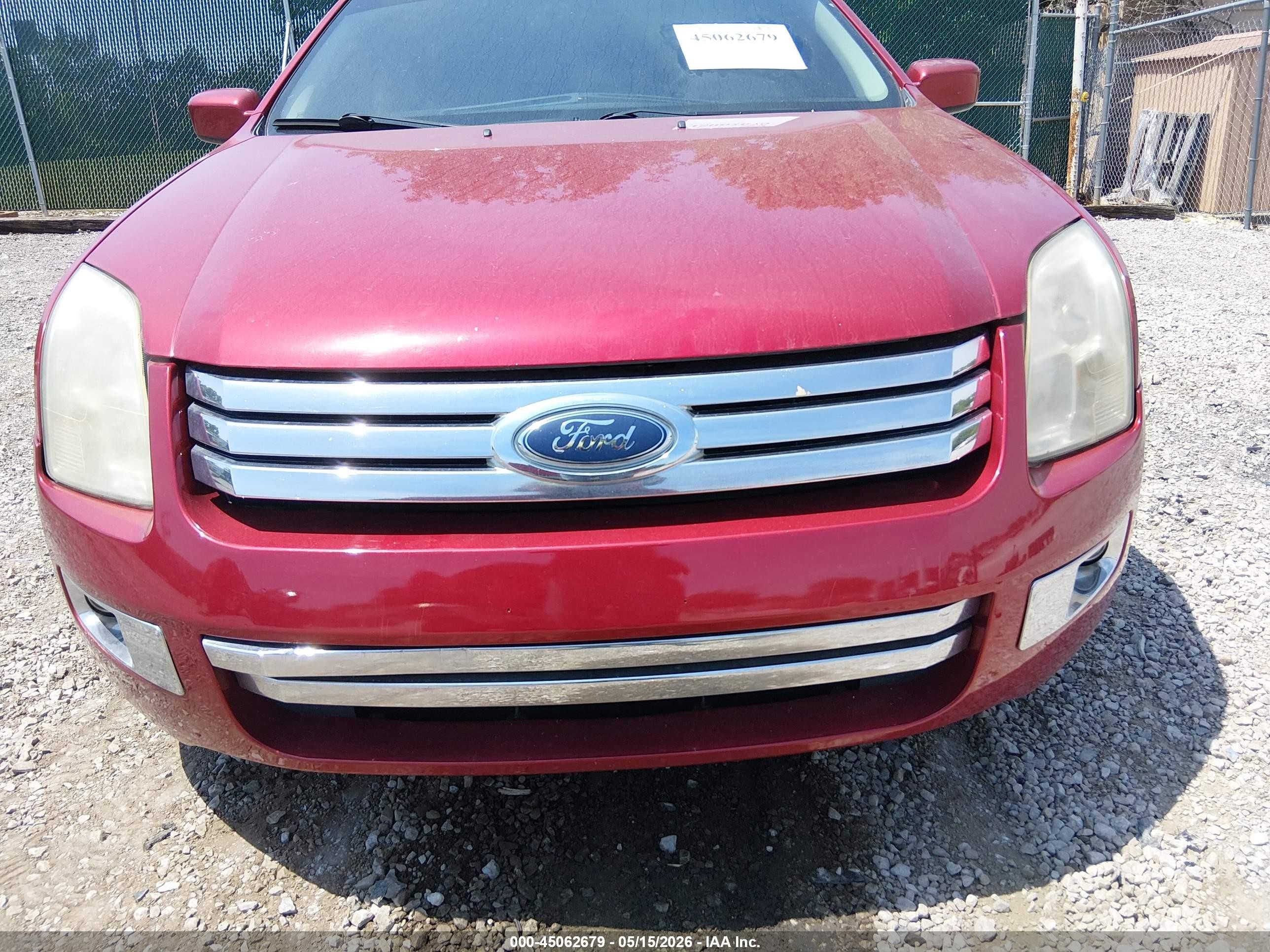 2009 Ford Fusion Se Red vin: 3FAHP07Z89R192791