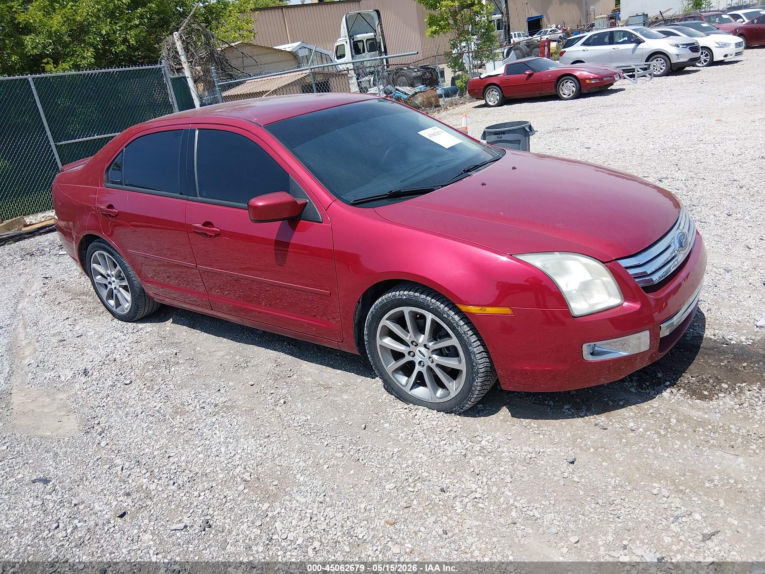 2009 Ford Fusion Se Red vin: 3FAHP07Z89R192791