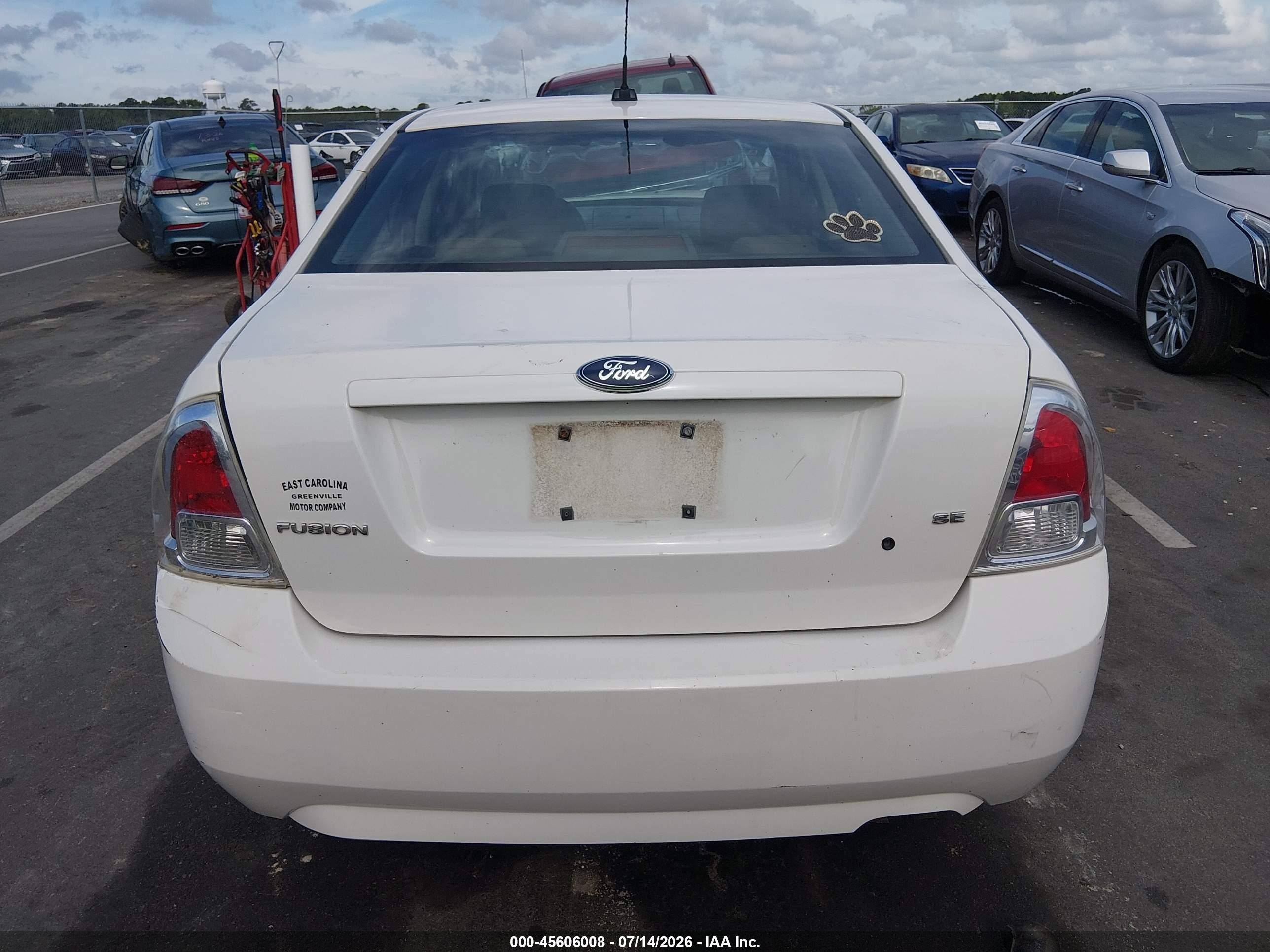 2008 Ford Fusion Se White vin: 3FAHP07Z98R207930