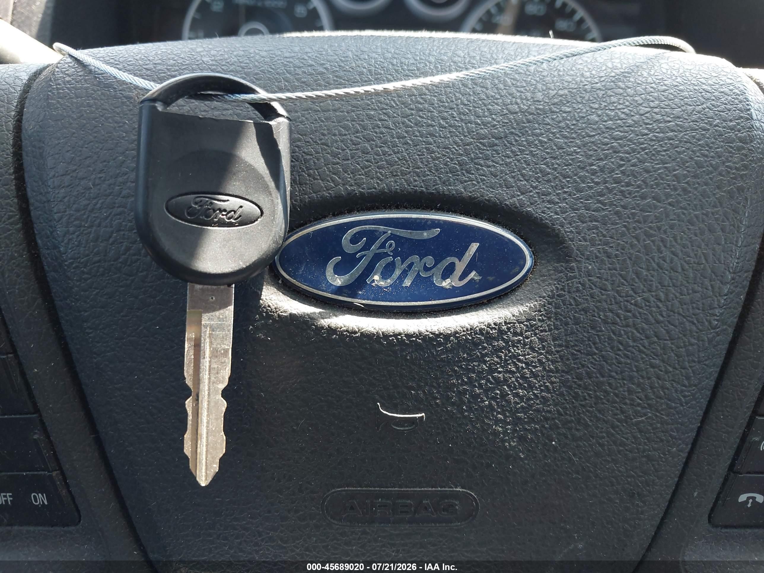 2008 Ford Fusion Se Burgundy vin: 3FAHP07Z98R221634