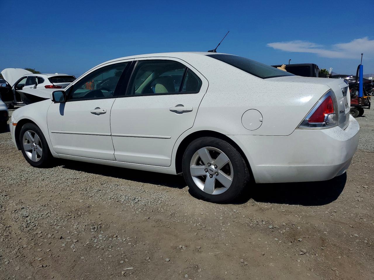 2009 Ford Fusion Se White vin: 3FAHP07Z99R120174