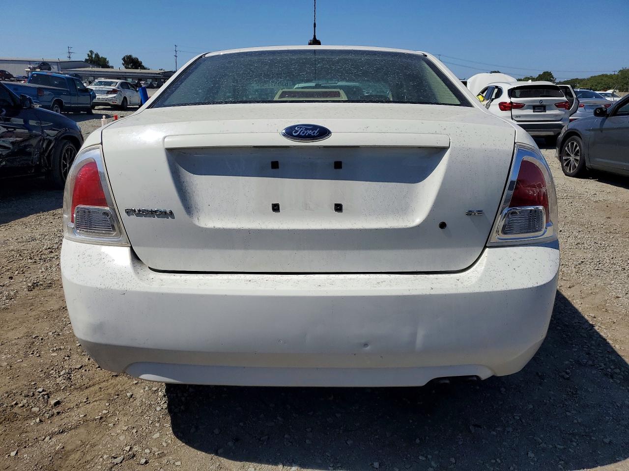 2009 Ford Fusion Se White vin: 3FAHP07Z99R120174