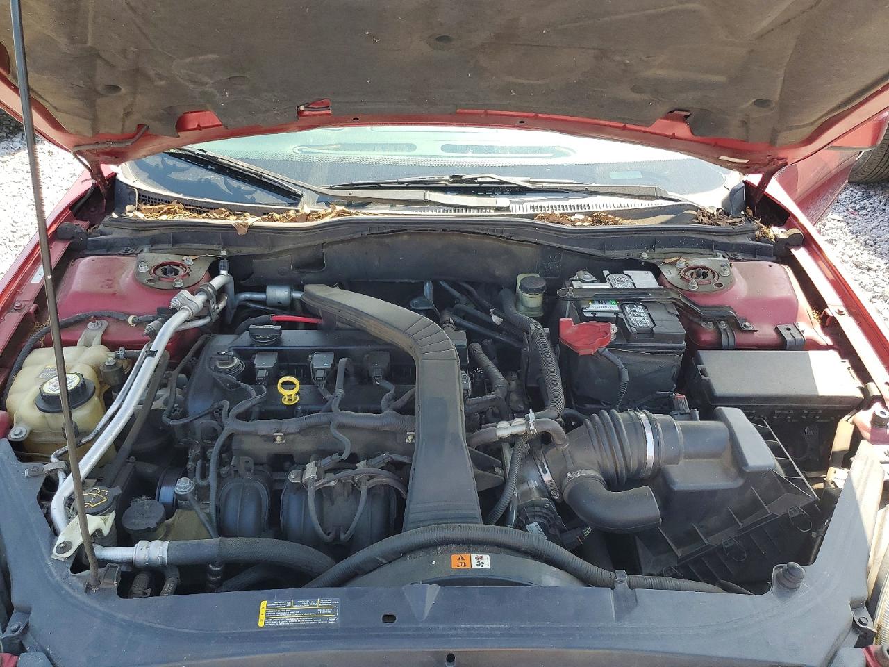 2009 Ford Fusion Se Red vin: 3FAHP07Z99R130879