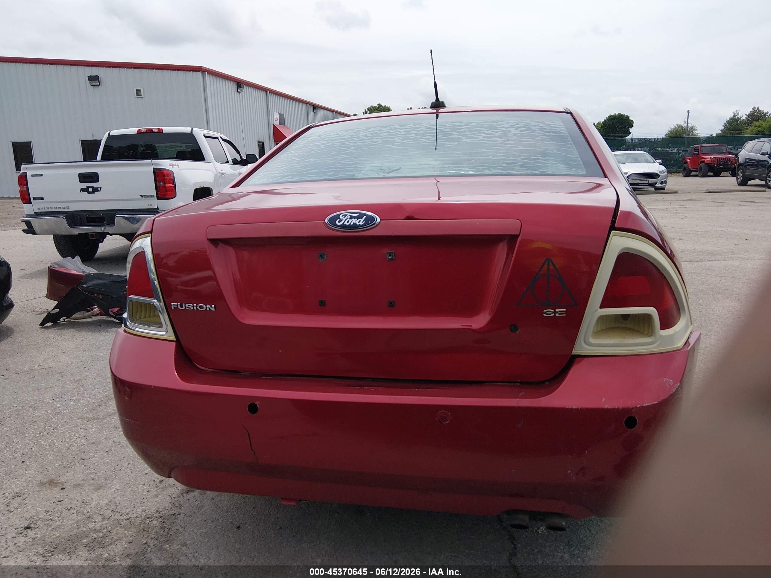 2009 Ford Fusion Se Red vin: 3FAHP07Z99R187082