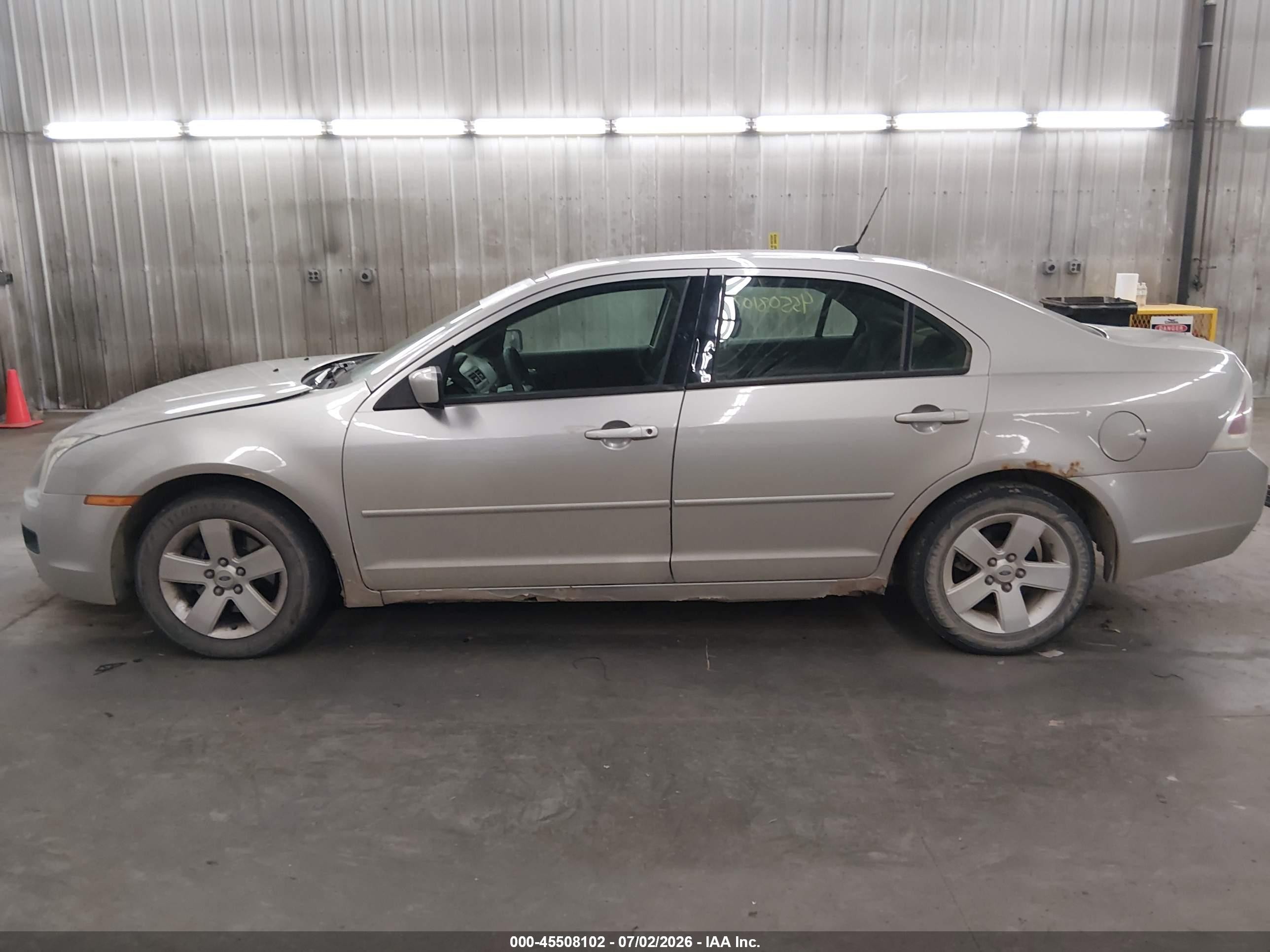 2007 Ford Fusion Se Серебряный vin: 3FAHP07ZX7R167338