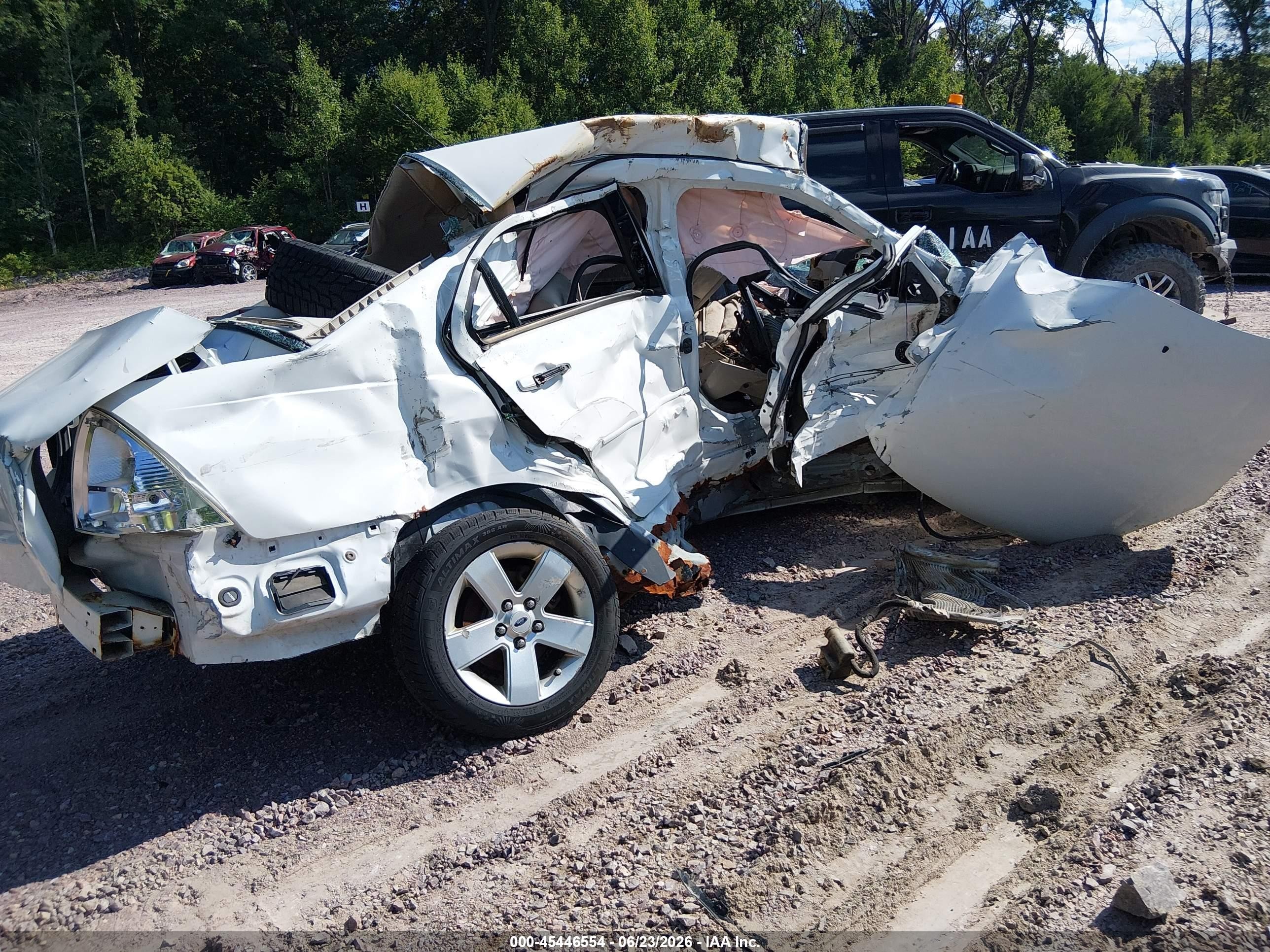 2007 Ford Fusion Se White vin: 3FAHP07ZX7R230213