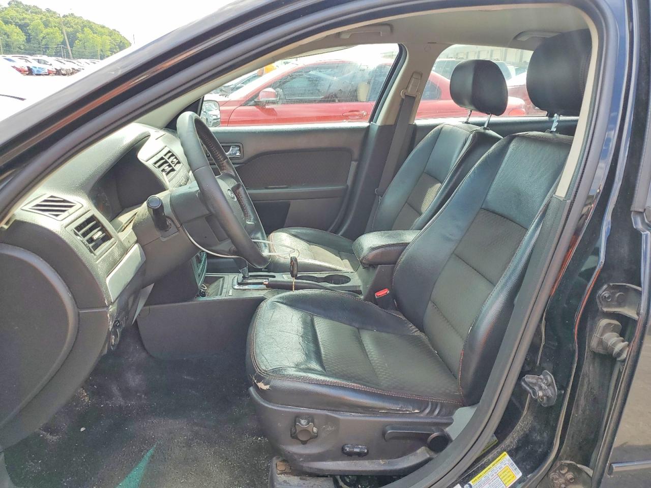 2008 Ford Fusion Se Black vin: 3FAHP07ZX8R211811