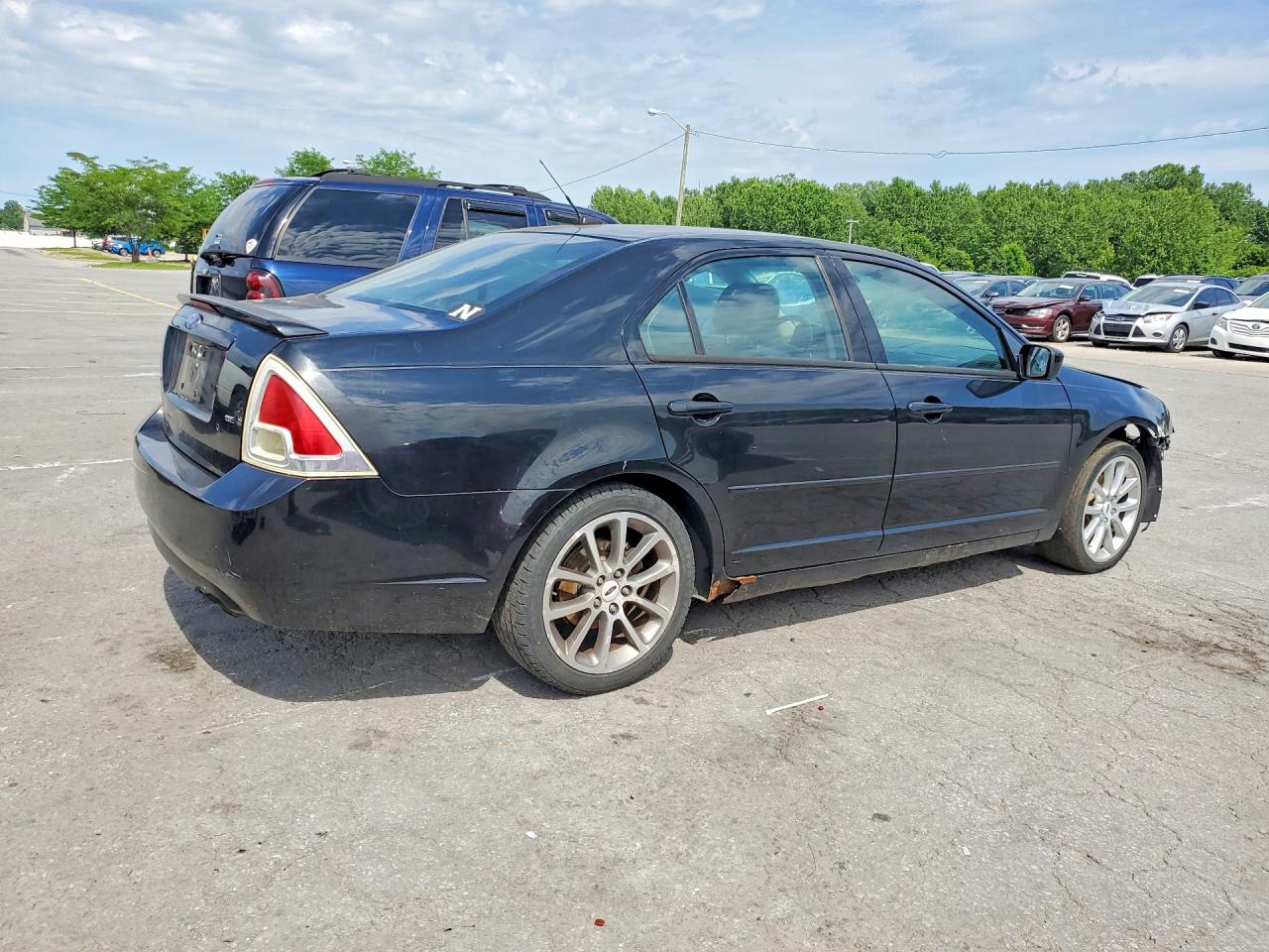 2008 Ford Fusion Se Black vin: 3FAHP07ZX8R211811