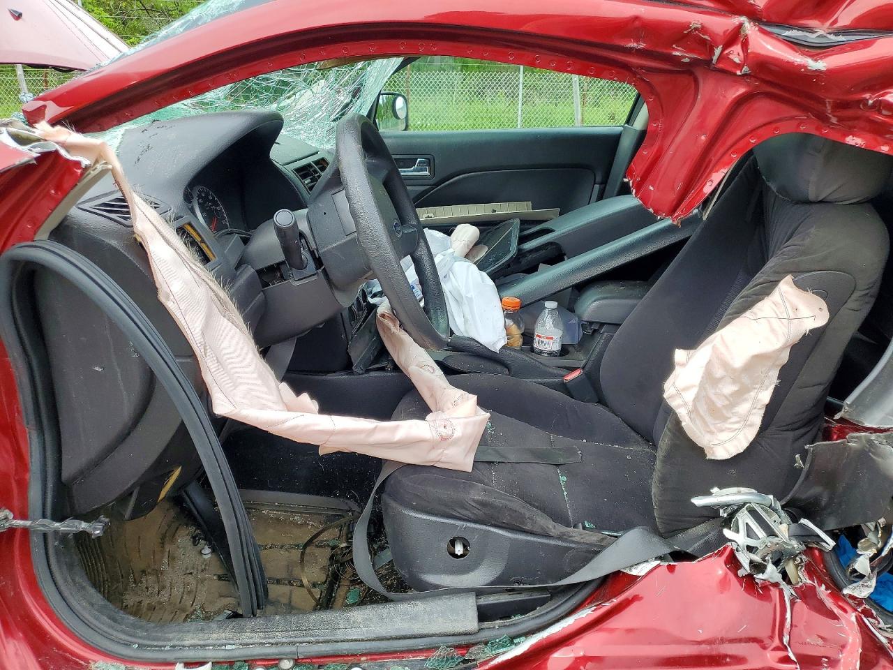 2008 Ford Fusion Se Red vin: 3FAHP07ZX8R272933